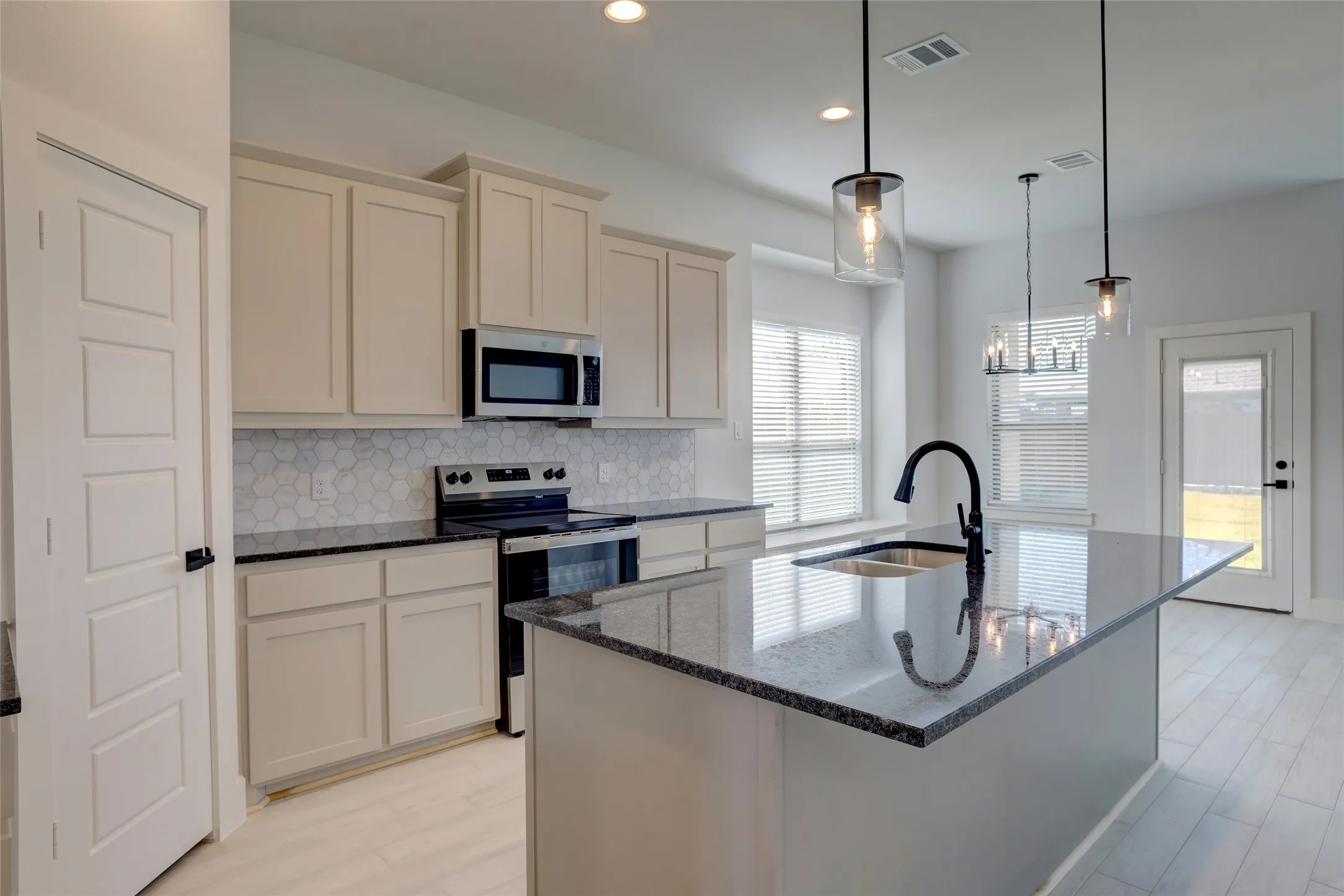 Single Family Residence For Sale in Collin County , 502 Murray Court, Josephine, Texas 75173, 4 Bedroom, 3 Bathroom, 2 Garage spaces, 2,187 Sqft, built in 2026, mls#21204246, Real Estate Agent in Josephine, Homes For Sale in Collin county, Homes For Sale in Josephine, Realtor in Josephine Texas, Real Estate Brokerage Independent Realty Texas, Luminita Cordes Realtor