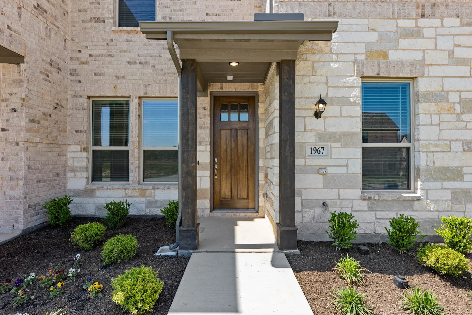 1967 Gentle Oak-Porch-1