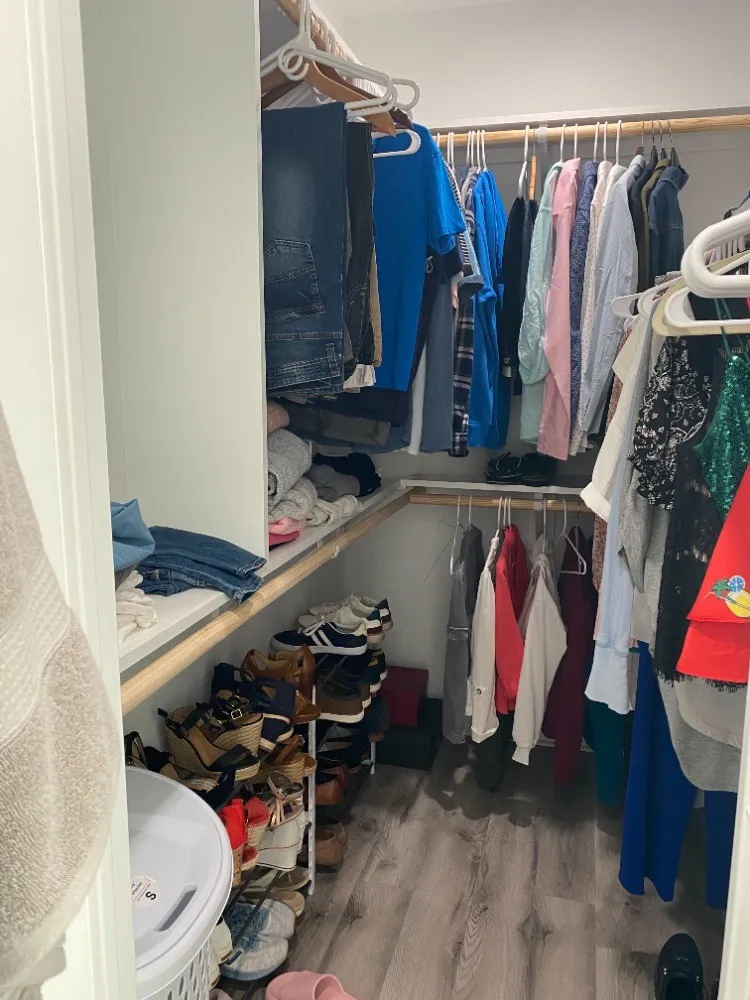 Condominium For Sale in Dallas County , 6211 W Northwest Highway G811, Dallas, Texas 75225, 1 Bedroom, 1 Bathroom, 1 Garage spaces, 758 Sqft, built in 1966, Preowned, mls#21200312, Real Estate Agent in Dallas, Homes For Sale in Dallas county, Homes For Sale in Dallas, Realtor in Dallas Texas, Real Estate Brokerage Independent Realty Texas, Luminita Cordes Realtor