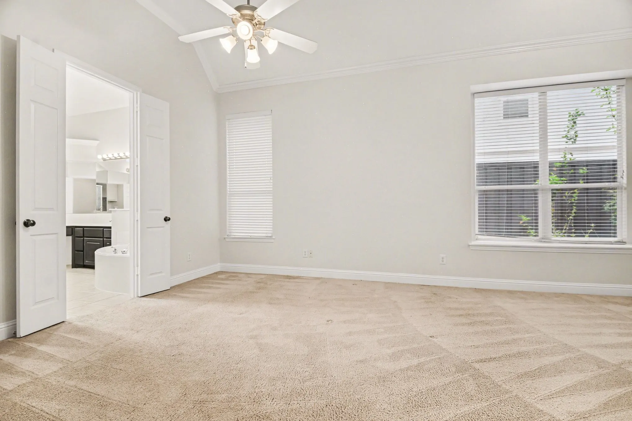 Single Family Residence For Sale in Collin County , 8709 Havant Lane, Plano, Texas 75024, 5 Bedroom, 3 Bathroom, 2 Garage spaces, 3,479 Sqft, built in 2001, Preowned, mls#21206397, Real Estate Agent in Plano, Homes For Sale in Collin county, Homes For Sale in Plano, Realtor in Plano Texas, Real Estate Brokerage Independent Realty Texas, Luminita Cordes Realtor