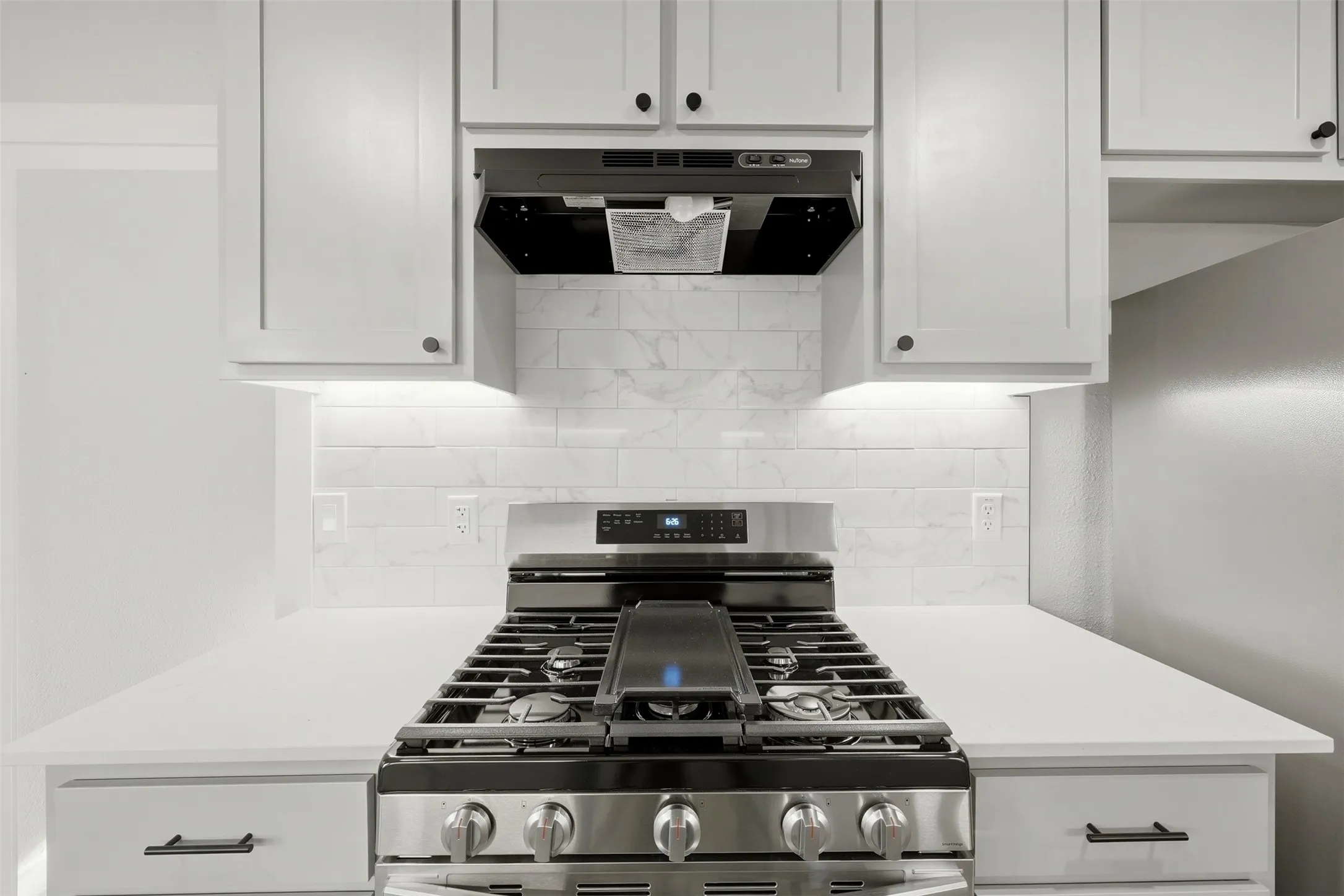 Brand new gas stove.