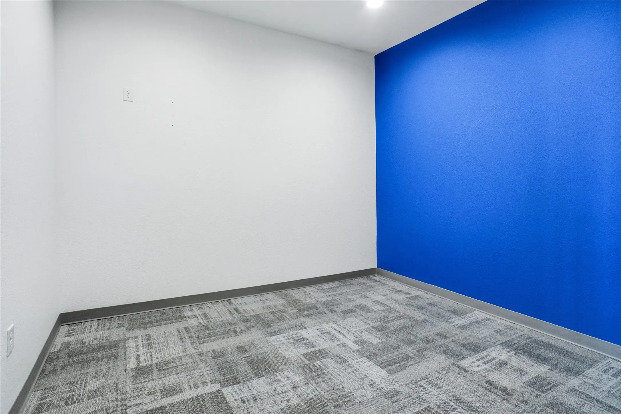 Retail For Rent in Collin County , 6065 Sports Village Road 600, Frisco, Texas 75033, 0, 0, Garage spaces, 0 Sqft, built in 2013, Preowned, mls#21207866, Real Estate Agent in Frisco, Homes For Rent in Collin county, Homes For Rent in Frisco, Realtor in Frisco Texas, Real Estate Brokerage Independent Realty Texas, Luminita Cordes Realtor