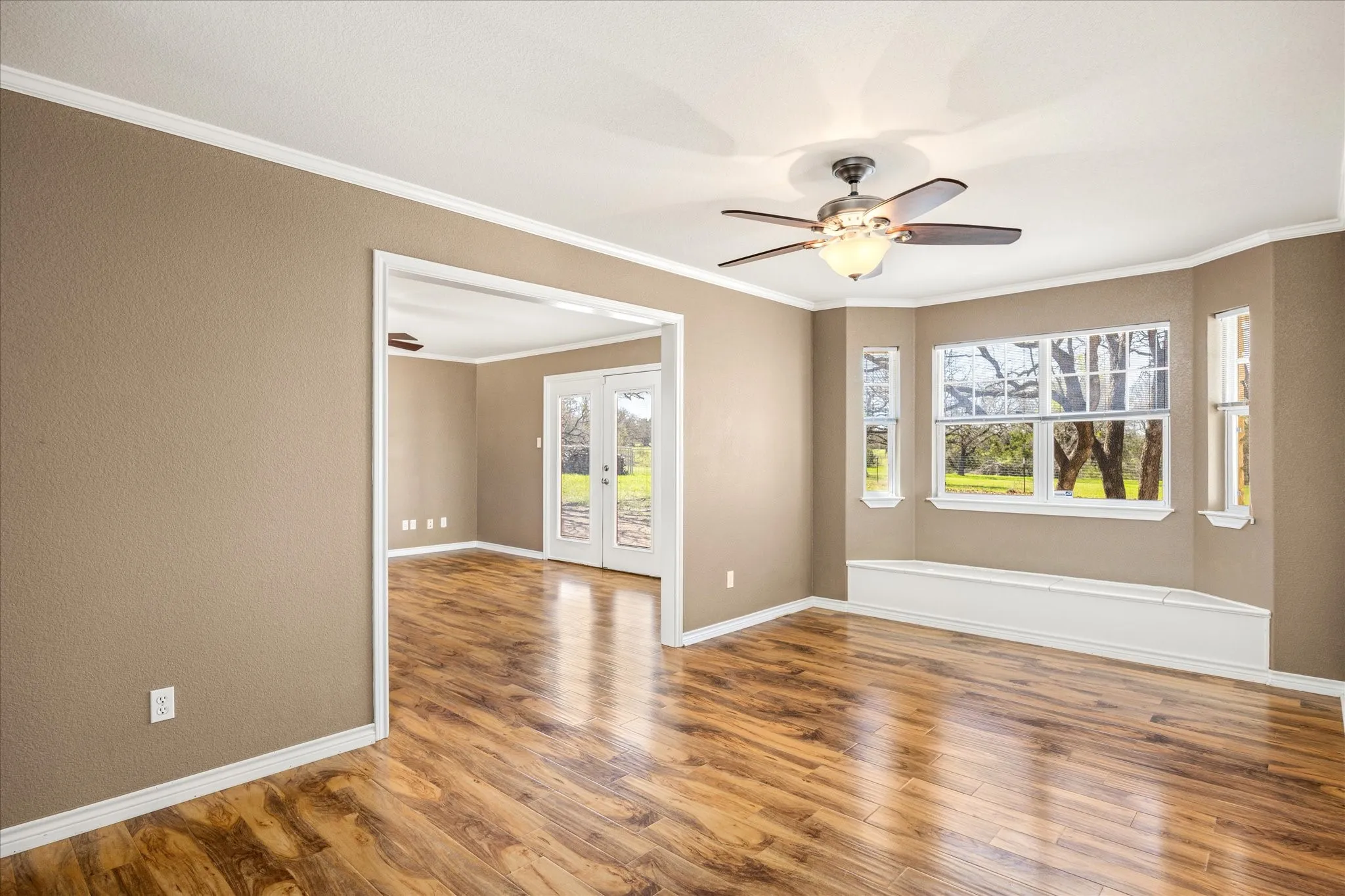 This is the dining area, it is very large and has built in window seat with​​‌​​​​‌​​‌‌​‌‌​​​‌‌​‌​‌​‌​​​‌​​ storage.