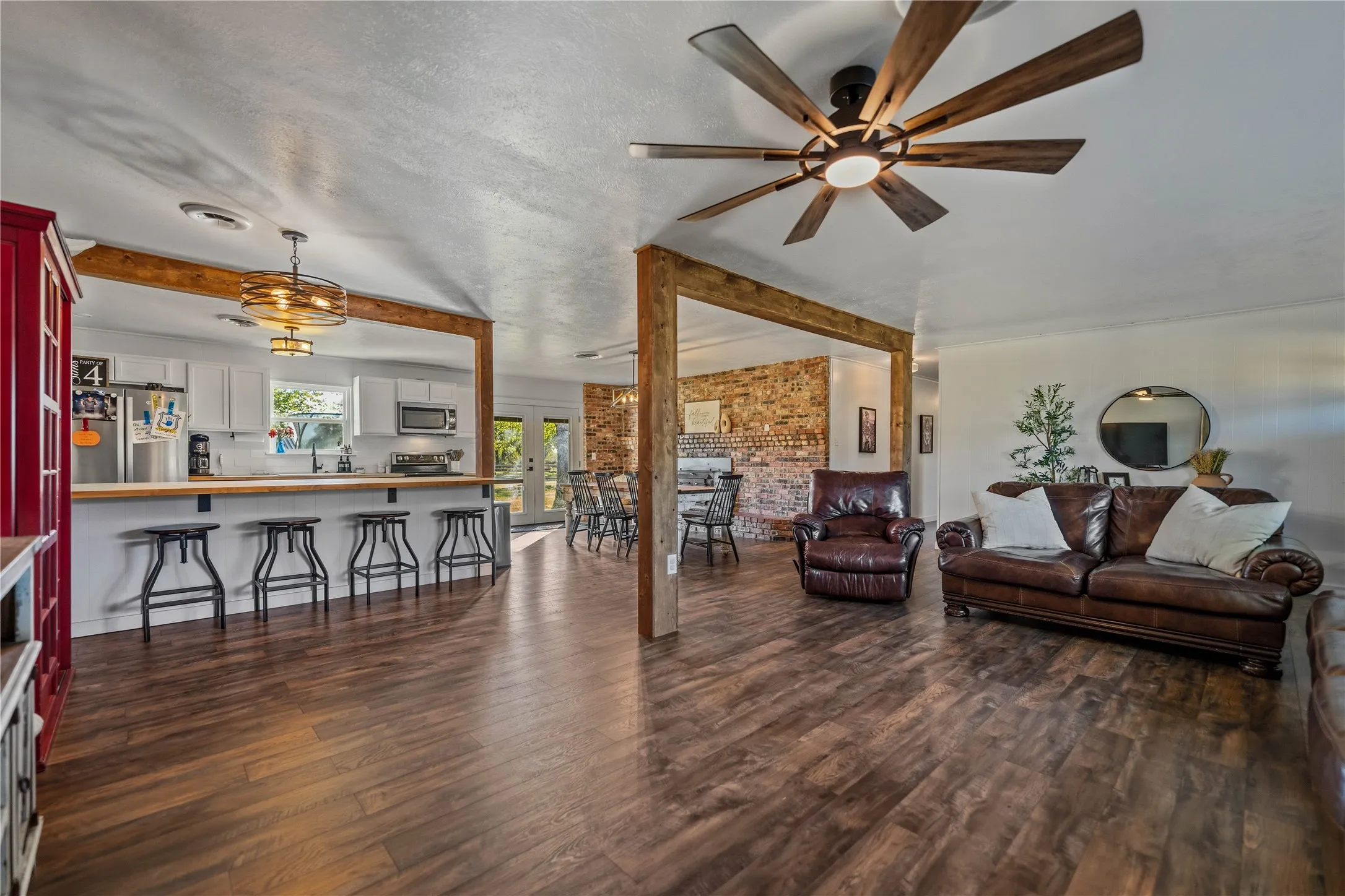 Ranch For Sale in Wise County , 124 Private Road 3209, Bridgeport, Texas 76426, 0, 0, Garage spaces, 0 Sqft, built in 1986, Price $7,495,000, mls#21206355, Real Estate Agent in Bridgeport, Homes For Sale in Wise county, Homes For Sale in Bridgeport, Realtor in Bridgeport Texas, Real Estate Brokerage Independent Realty Texas, Luminita Cordes Realtor