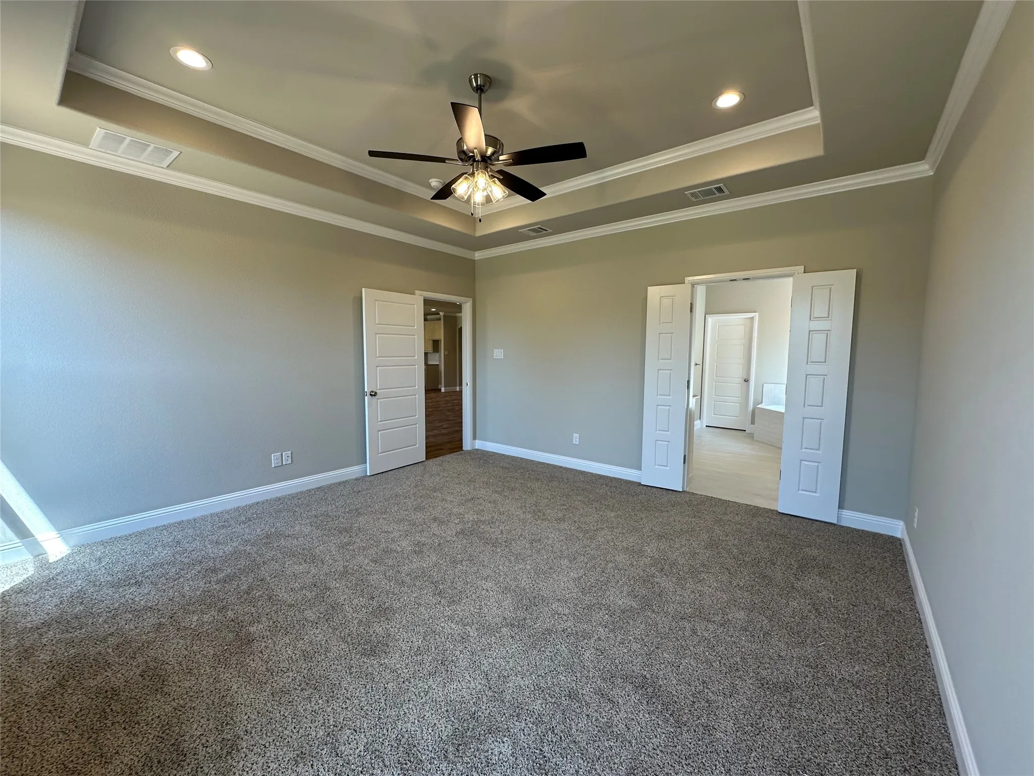 Single Family Residence For Sale in Johnson County , 2009 Belle Lagos Ln, Cleburne, Texas 76033, 3 Bedroom, 3 Bathroom, 2 Garage spaces, 2,280 Sqft, built in 2026, New Construction - Incomplete, mls#21207948, Real Estate Agent in Cleburne, Homes For Sale in Johnson county, Homes For Sale in Cleburne, Realtor in Cleburne Texas, Real Estate Brokerage Independent Realty Texas, Luminita Cordes Realtor