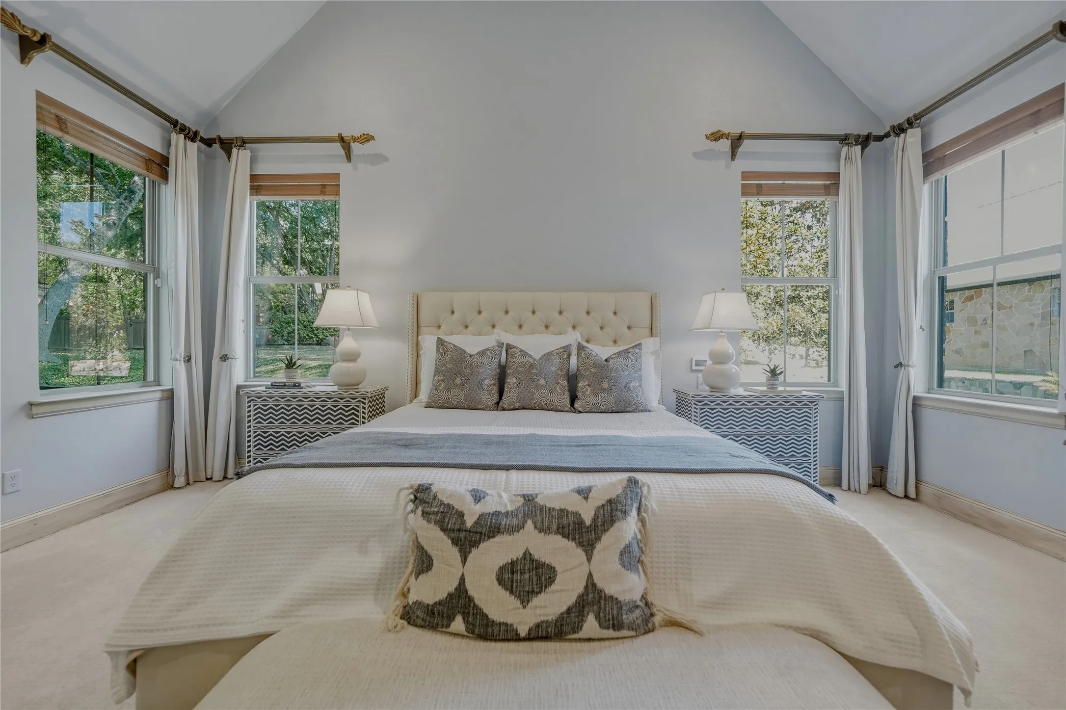 Single Family Residence For Sale in Parker County , 129 Trinity Bluffs, Aledo, Texas 76008, 4 Bedroom, 5 Bathroom, 3 Garage spaces, 4,410 Sqft, built in 2005, Price $2,249,000, mls#21207218, Real Estate Agent in Aledo, Homes For Sale in Parker county, Homes For Sale in Aledo, Realtor in Aledo Texas, Real Estate Brokerage Independent Realty Texas, Luminita Cordes Realtor