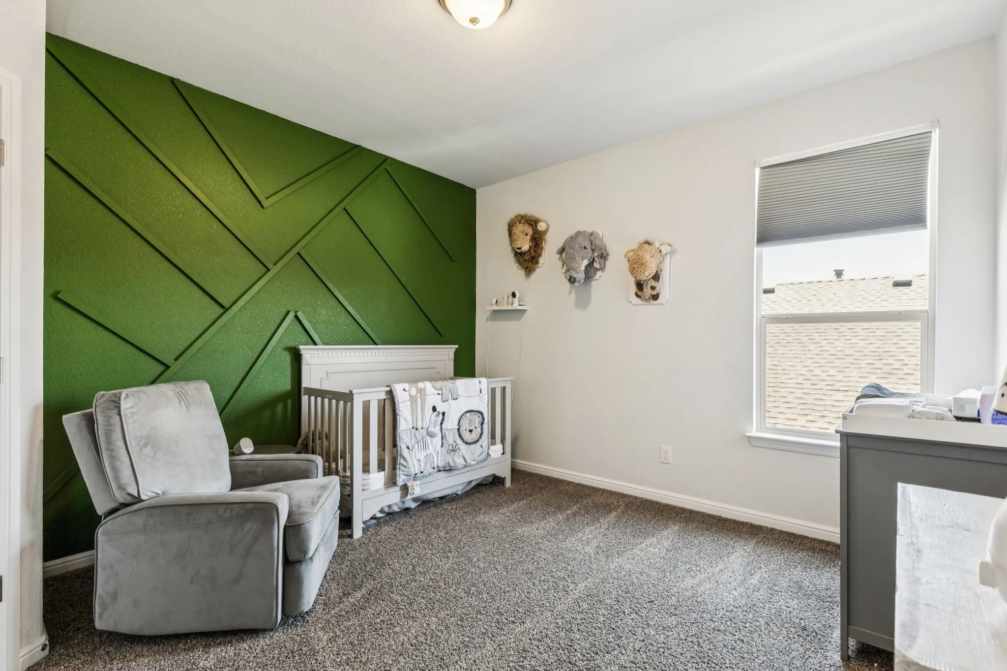 Single Family Residence For Sale in Denton County , 1449 Archway Court, Fort Worth, Texas 76247, 4 Bedroom, 4 Bathroom, 2 Garage spaces, 2,820 Sqft, built in 2020, Preowned, mls#21207982, Real Estate Agent in Fort Worth, Homes For Sale in Denton county, Homes For Sale in Fort Worth, Realtor in Fort Worth Texas, Real Estate Brokerage Independent Realty Texas, Luminita Cordes Realtor