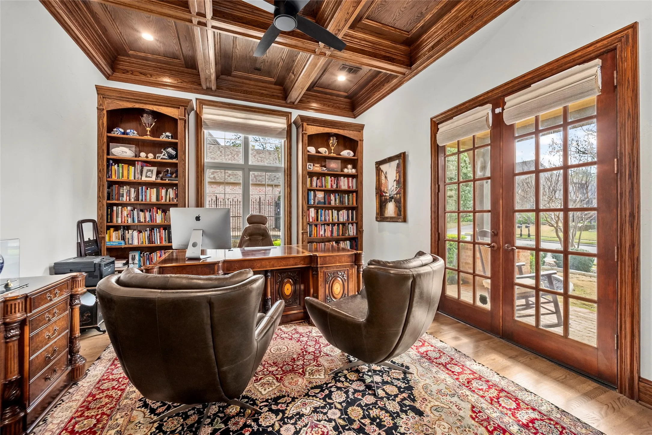 Single Family Residence For Sale in Collin County , 5952 Aberdeen Place, Frisco, Texas 75034, 4 Bedroom, 4 Bathroom, 3 Garage spaces, 4,703 Sqft, built in 2002, Preowned, mls#21205615, Real Estate Agent in Frisco, Homes For Sale in Collin county, Homes For Sale in Frisco, Realtor in Frisco Texas, Real Estate Brokerage Independent Realty Texas, Luminita Cordes Realtor