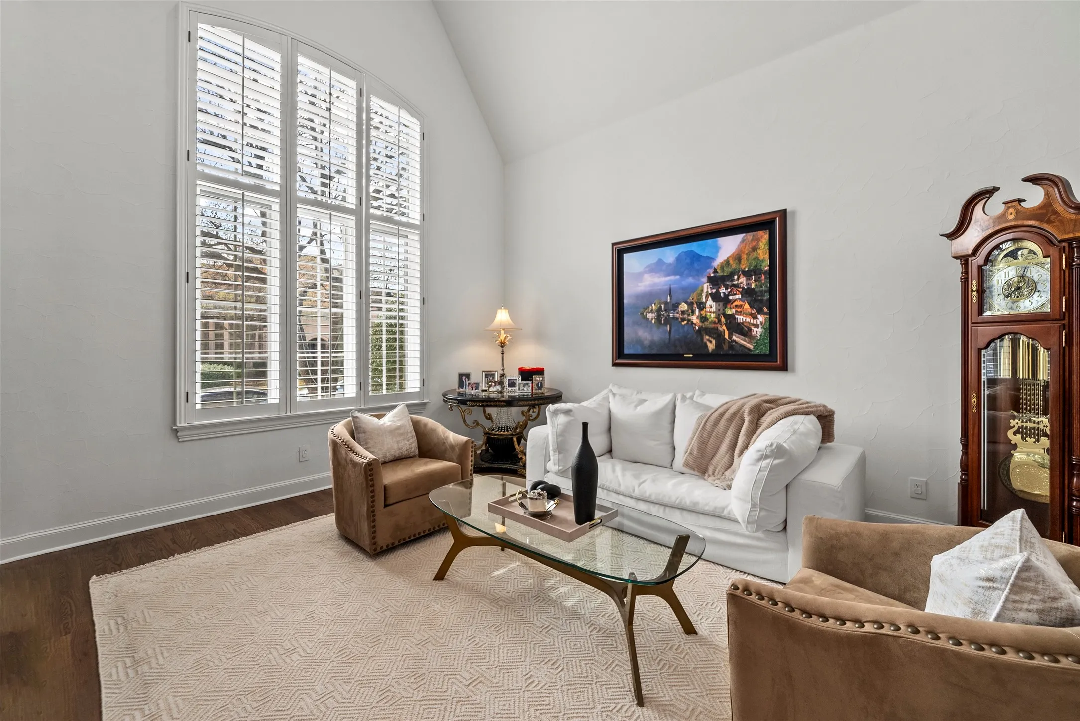 Single Family Residence For Sale in Collin County , 5952 Aberdeen Place, Frisco, Texas 75034, 4 Bedroom, 4 Bathroom, 3 Garage spaces, 4,703 Sqft, built in 2002, Preowned, mls#21205615, Real Estate Agent in Frisco, Homes For Sale in Collin county, Homes For Sale in Frisco, Realtor in Frisco Texas, Real Estate Brokerage Independent Realty Texas, Luminita Cordes Realtor