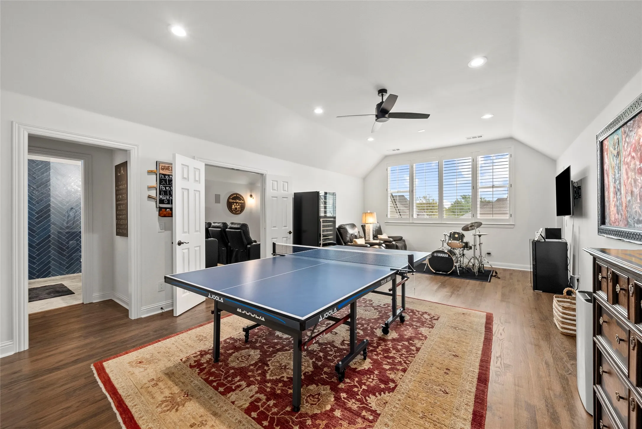 Single Family Residence For Sale in Collin County , 5952 Aberdeen Place, Frisco, Texas 75034, 4 Bedroom, 4 Bathroom, 3 Garage spaces, 4,703 Sqft, built in 2002, Preowned, mls#21205615, Real Estate Agent in Frisco, Homes For Sale in Collin county, Homes For Sale in Frisco, Realtor in Frisco Texas, Real Estate Brokerage Independent Realty Texas, Luminita Cordes Realtor