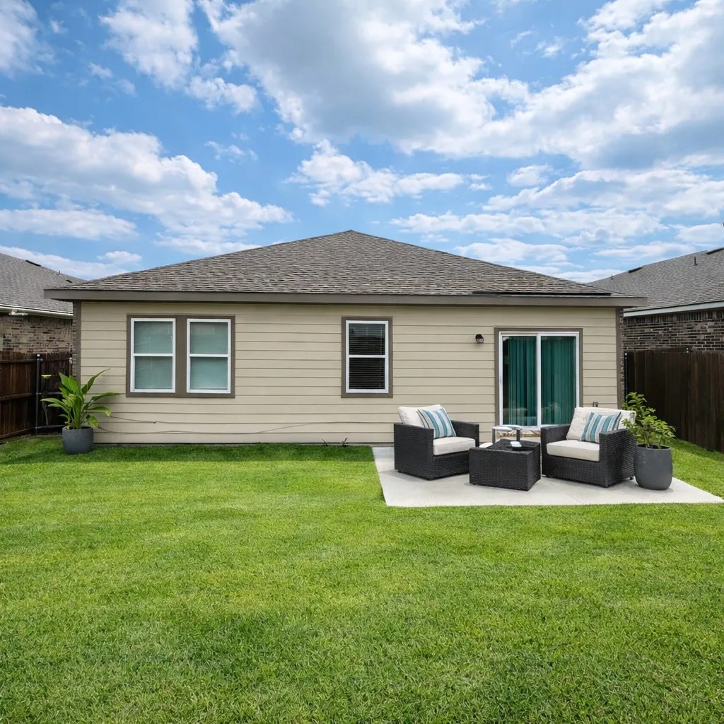 Single Family Residence For Sale in Tarrant County , 10312 Bridgetown Lane, Fort Worth, Texas 76036, 3 Bedroom, 2 Bathroom, 2 Garage spaces, 2,123 Sqft, built in 2022, mls#21206642, Real Estate Agent in Fort Worth, Homes For Sale in Tarrant county, Homes For Sale in Fort Worth, Realtor in Fort Worth Texas, Real Estate Brokerage Independent Realty Texas, Luminita Cordes Realtor
