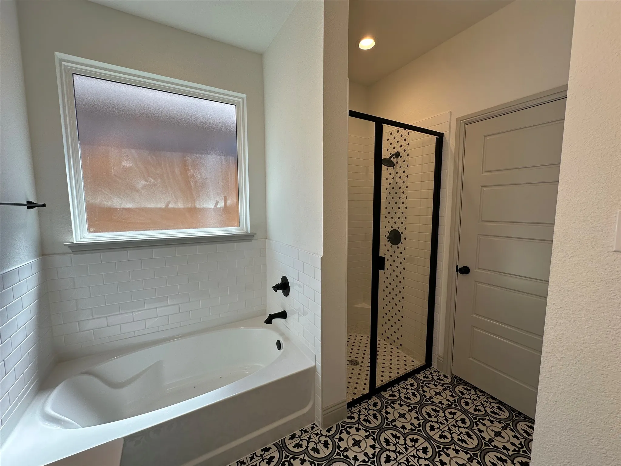 Single Family Residence For Sale in Johnson County , 2007 Belle Lagos Lane, Cleburne, Texas 76033, 4 Bedroom, 2 Bathroom, 2 Garage spaces, 1,899 Sqft, built in 2026, New Construction - Incomplete, mls#21208074, Real Estate Agent in Cleburne, Homes For Sale in Johnson county, Homes For Sale in Cleburne, Realtor in Cleburne Texas, Real Estate Brokerage Independent Realty Texas, Luminita Cordes Realtor