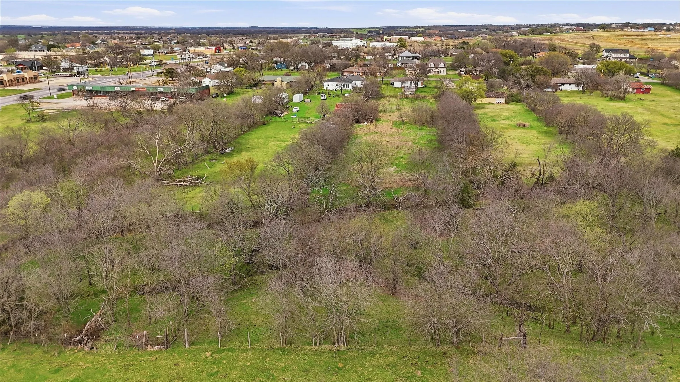 Improved Land For Sale in Grayson County , 111 E Main Street, Gunter, Texas 75058, 0, 0, Garage spaces, 0 Sqft, built in 1950, mls#21204986, Real Estate Agent in Gunter, Homes For Sale in Grayson county, Homes For Sale in Gunter, Realtor in Gunter Texas, Real Estate Brokerage Independent Realty Texas, Luminita Cordes Realtor