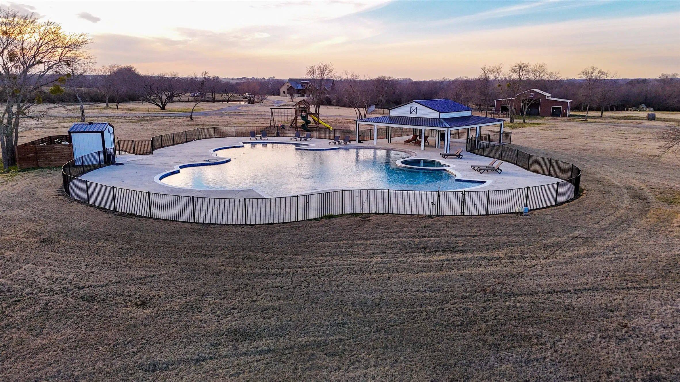 Farm For Sale in Denton County , 5165 Hartlee Field Road, Denton, Texas 76208, 4 Bedrooms, 5 Bathrooms, 4 Garage spaces, 5,621 Sqft, built in 2022, Price $16,500,000, mls#21208110, Real Estate Agent in Denton, Homes For Sale in Denton county, Homes For Sale in Denton, Realtor in Denton Texas, Real Estate Brokerage Independent Realty Texas, Luminita Cordes Realtor