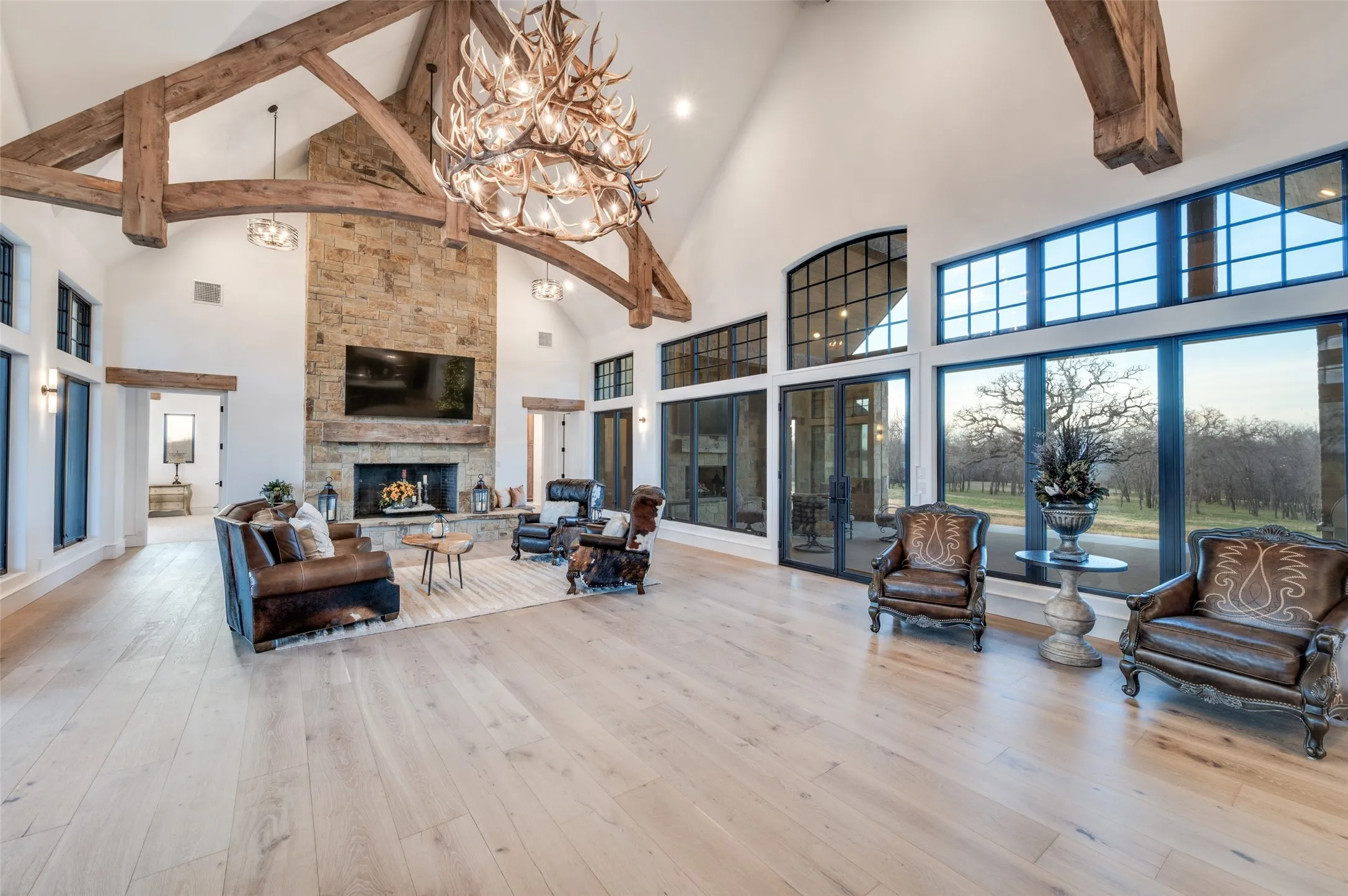 Farm For Sale in Denton County , 5165 Hartlee Field Road, Denton, Texas 76208, 4 Bedrooms, 5 Bathrooms, 4 Garage spaces, 5,621 Sqft, built in 2022, Price $16,500,000, mls#21208110, Real Estate Agent in Denton, Homes For Sale in Denton county, Homes For Sale in Denton, Realtor in Denton Texas, Real Estate Brokerage Independent Realty Texas, Luminita Cordes Realtor