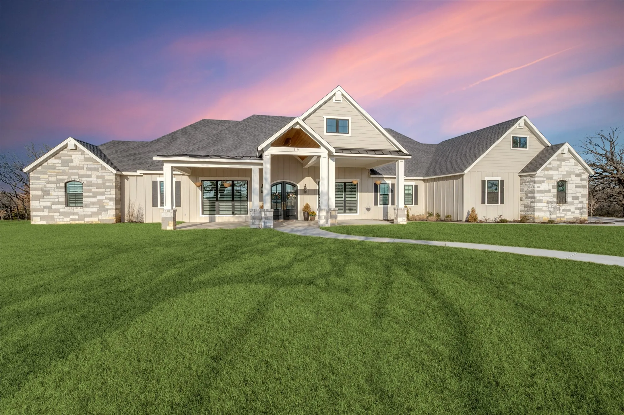 Farm For Sale in Denton County , 5165 Hartlee Field Road, Denton, Texas 76208, 4 Bedrooms, 5 Bathrooms, 4 Garage spaces, 5,621 Sqft, built in 2022, Price $16,500,000, mls#21208110, Real Estate Agent in Denton, Homes For Sale in Denton county, Homes For Sale in Denton, Realtor in Denton Texas, Real Estate Brokerage Independent Realty Texas, Luminita Cordes Realtor