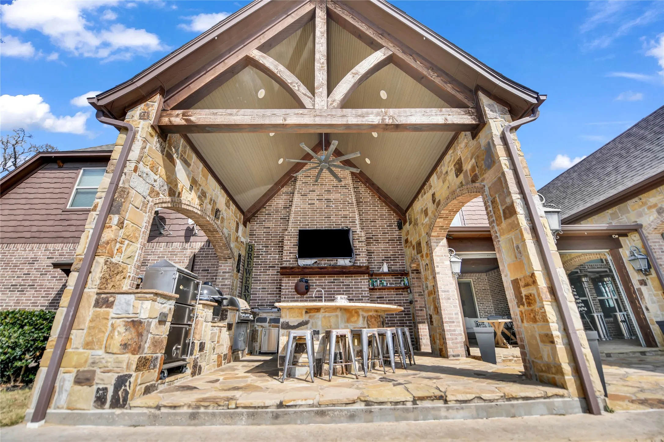 Single Family Residence For Sale in Parker County , 108 Buchanan Court, Aledo, Texas 76008, 4 Bedroom, 5 Bathroom, 3 Garage spaces, 4,686 Sqft, built in 2015, Price $1,459,000, mls#21207384, Real Estate Agent in Aledo, Homes For Sale in Parker county, Homes For Sale in Aledo, Realtor in Aledo Texas, Real Estate Brokerage Independent Realty Texas, Luminita Cordes Realtor
