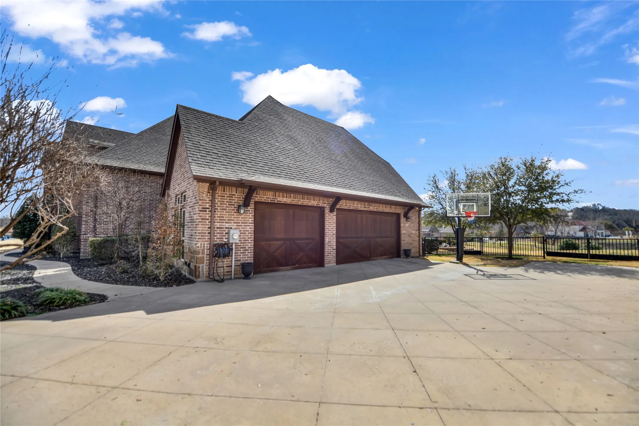 Single Family Residence For Sale in Parker County , 108 Buchanan Court, Aledo, Texas 76008, 4 Bedroom, 5 Bathroom, 3 Garage spaces, 4,686 Sqft, built in 2015, Price $1,459,000, mls#21207384, Real Estate Agent in Aledo, Homes For Sale in Parker county, Homes For Sale in Aledo, Realtor in Aledo Texas, Real Estate Brokerage Independent Realty Texas, Luminita Cordes Realtor