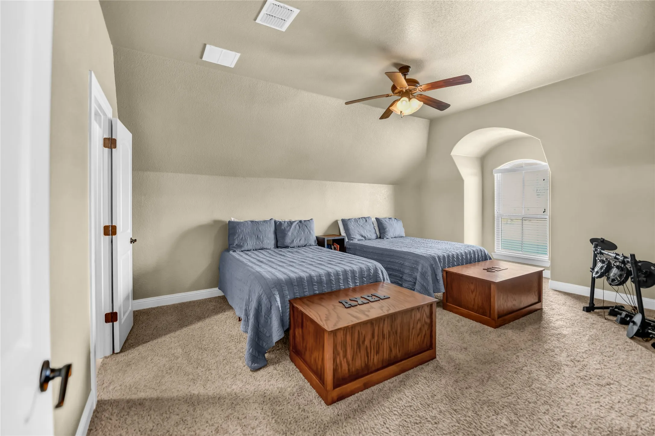 Single Family Residence For Sale in Parker County , 108 Buchanan Court, Aledo, Texas 76008, 4 Bedroom, 5 Bathroom, 3 Garage spaces, 4,686 Sqft, built in 2015, Price $1,459,000, mls#21207384, Real Estate Agent in Aledo, Homes For Sale in Parker county, Homes For Sale in Aledo, Realtor in Aledo Texas, Real Estate Brokerage Independent Realty Texas, Luminita Cordes Realtor