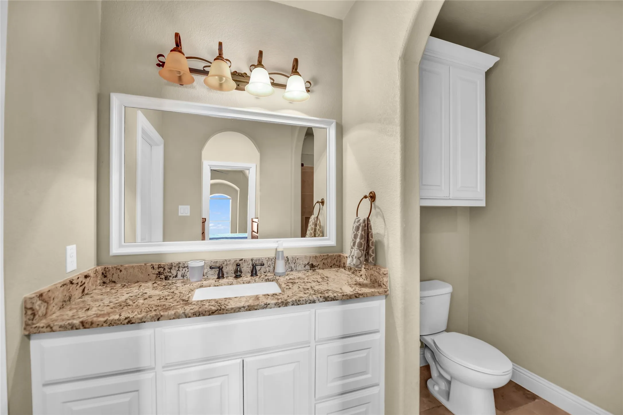 Single Family Residence For Sale in Parker County , 108 Buchanan Court, Aledo, Texas 76008, 4 Bedroom, 5 Bathroom, 3 Garage spaces, 4,686 Sqft, built in 2015, Price $1,459,000, mls#21207384, Real Estate Agent in Aledo, Homes For Sale in Parker county, Homes For Sale in Aledo, Realtor in Aledo Texas, Real Estate Brokerage Independent Realty Texas, Luminita Cordes Realtor