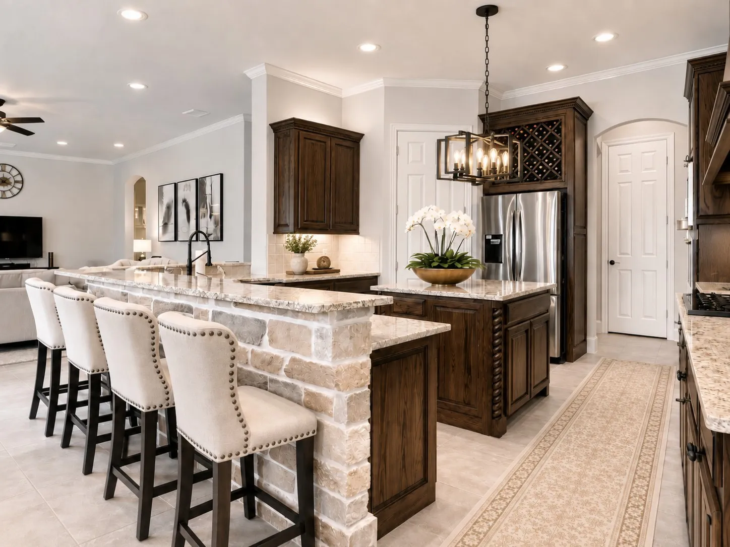 Single Family Residence For Sale in Rockwall County , 103 Fireside Court, Mclendon Chisholm, Texas 75032, 5 Bedroom, 4 Bathroom, 3 Garage spaces, 3,921 Sqft, built in 2005, mls#21198921, Real Estate Agent in Mclendon Chisholm, Homes For Sale in Rockwall county, Homes For Sale in Mclendon Chisholm, Realtor in Mclendon Chisholm Texas, Real Estate Brokerage Independent Realty Texas, Luminita Cordes Realtor