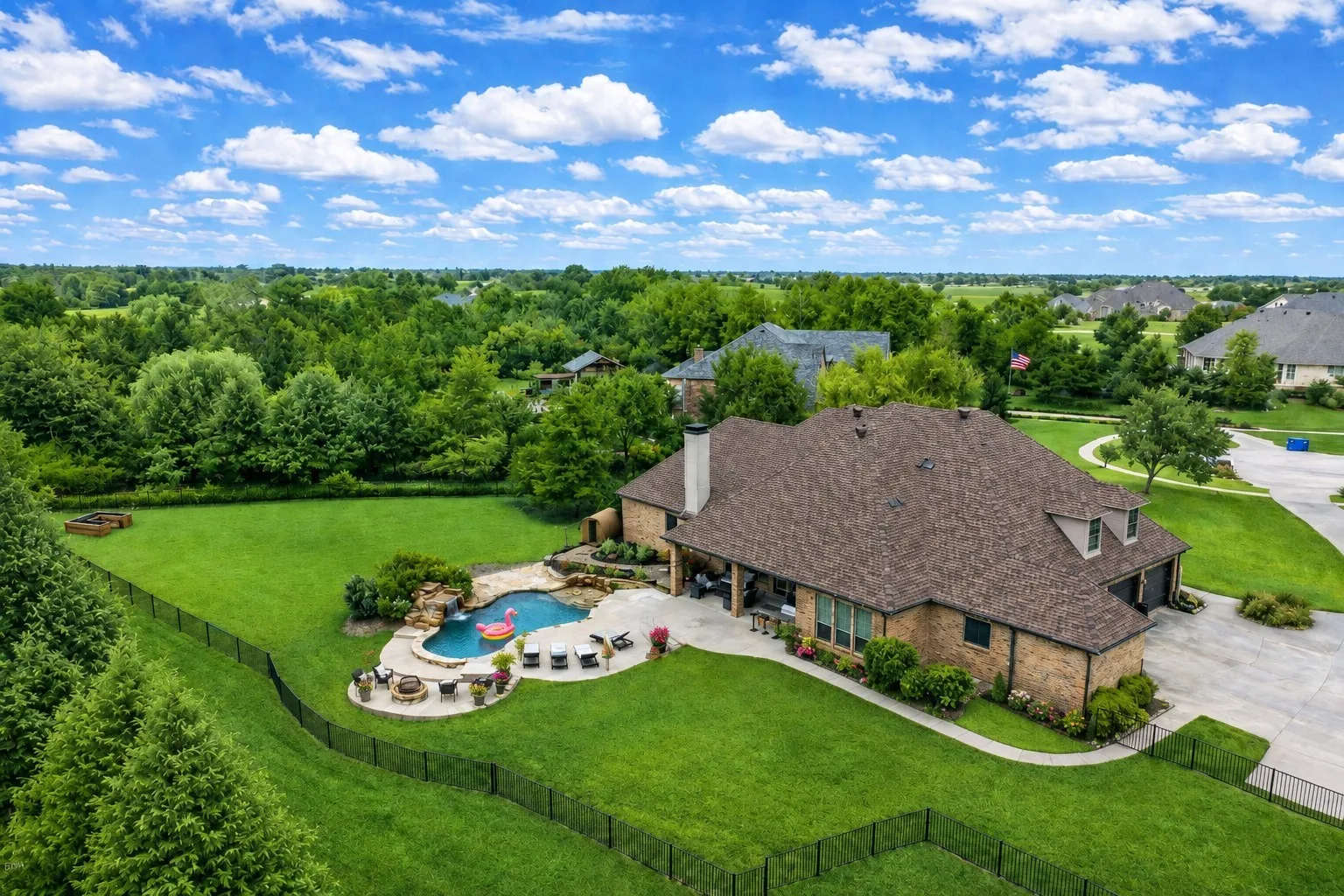 Single Family Residence For Sale in Rockwall County , 103 Fireside Court, Mclendon Chisholm, Texas 75032, 5 Bedroom, 4 Bathroom, 3 Garage spaces, 3,921 Sqft, built in 2005, mls#21198921, Real Estate Agent in Mclendon Chisholm, Homes For Sale in Rockwall county, Homes For Sale in Mclendon Chisholm, Realtor in Mclendon Chisholm Texas, Real Estate Brokerage Independent Realty Texas, Luminita Cordes Realtor