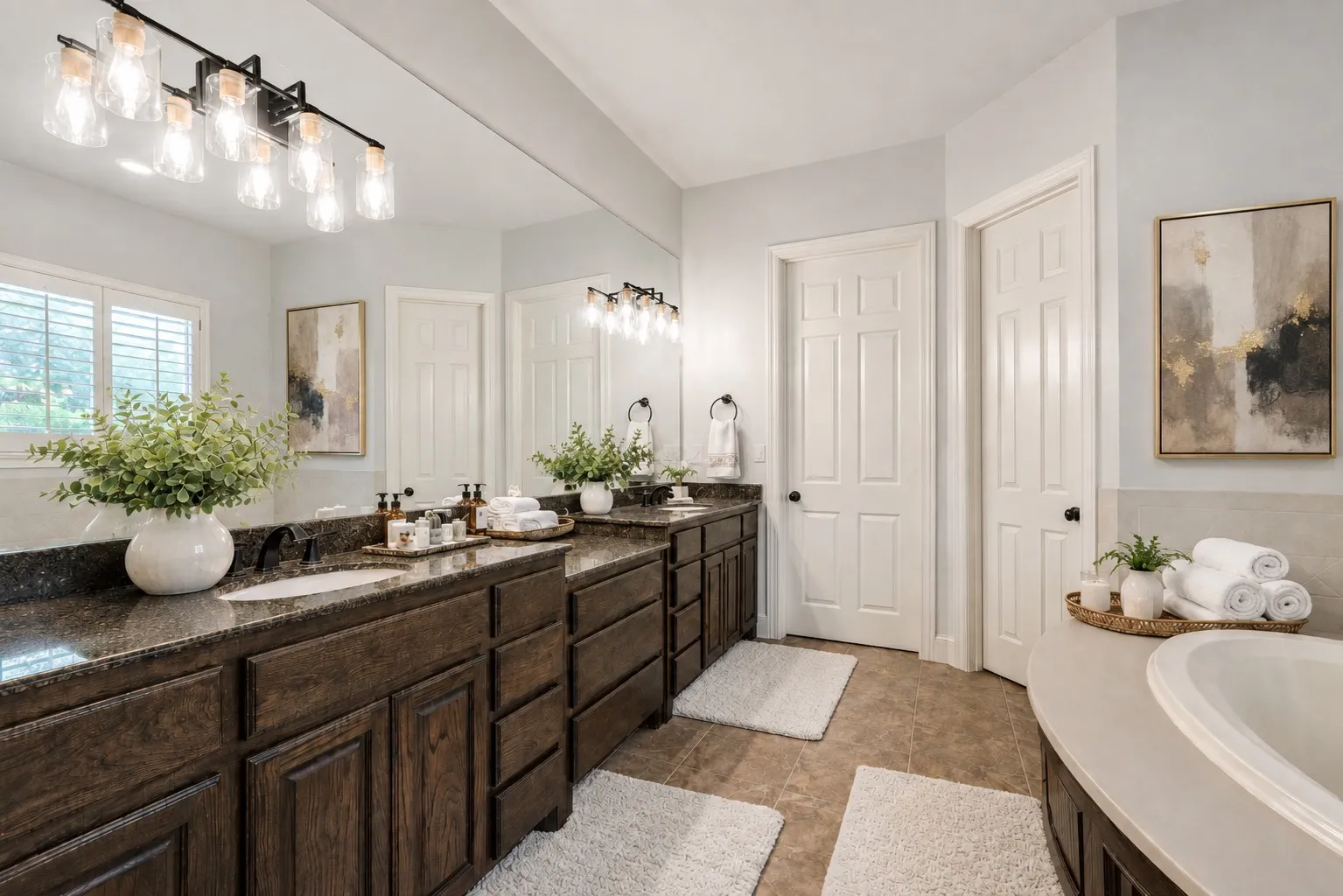 Single Family Residence For Sale in Rockwall County , 103 Fireside Court, Mclendon Chisholm, Texas 75032, 5 Bedroom, 4 Bathroom, 3 Garage spaces, 3,921 Sqft, built in 2005, mls#21198921, Real Estate Agent in Mclendon Chisholm, Homes For Sale in Rockwall county, Homes For Sale in Mclendon Chisholm, Realtor in Mclendon Chisholm Texas, Real Estate Brokerage Independent Realty Texas, Luminita Cordes Realtor