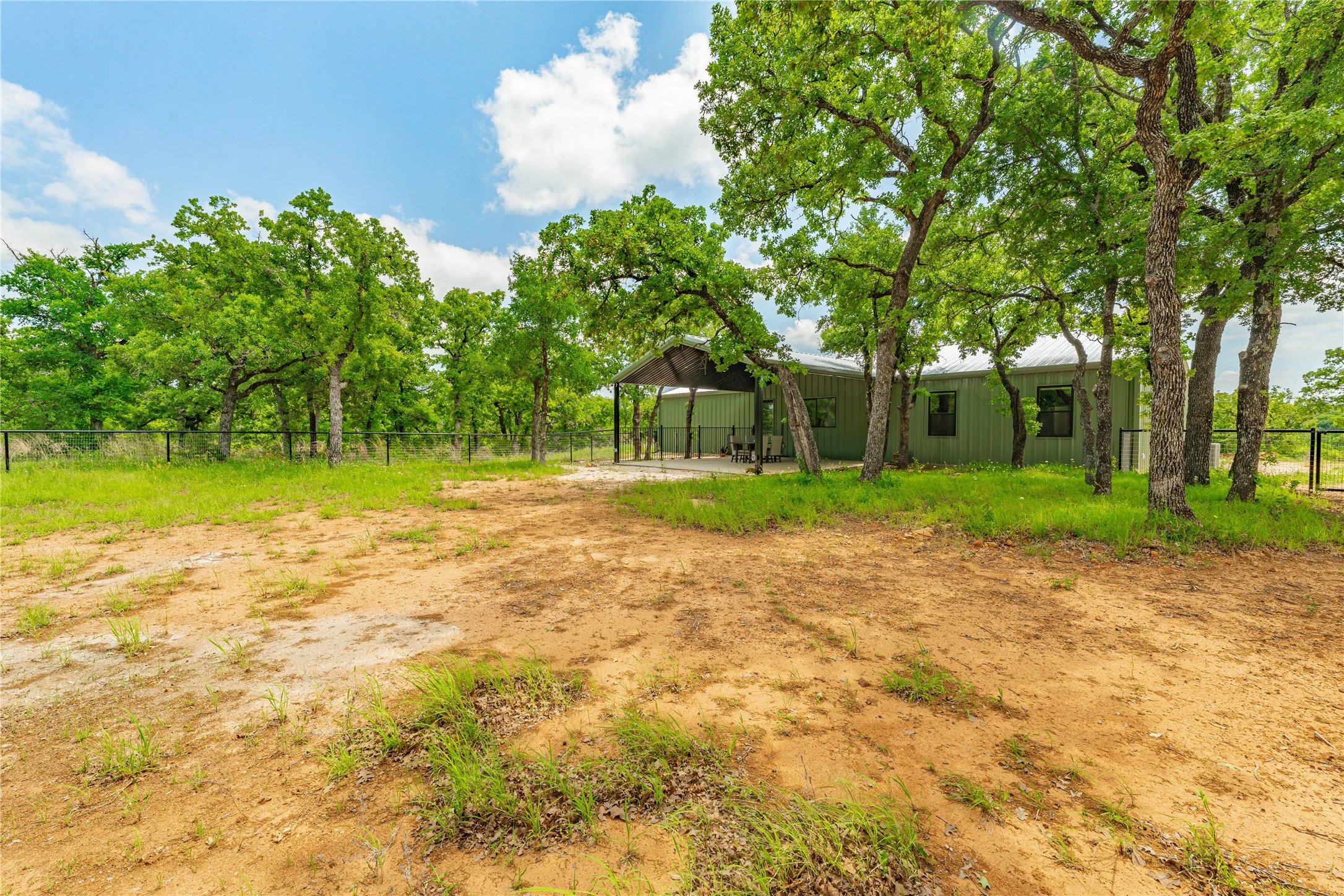 Single Family Residence For Sale in Palo Pinto County , 1525 N Bosley Road, Santo, Texas 76472, 4 Bedroom, 2 Bathroom, Garage spaces, 2,243 Sqft, built in 2024, Preowned, mls#21206367, Real Estate Agent in Santo, Homes For Sale in Palo Pinto county, Homes For Sale in Santo, Realtor in Santo Texas, Real Estate Brokerage Independent Realty Texas, Luminita Cordes Realtor