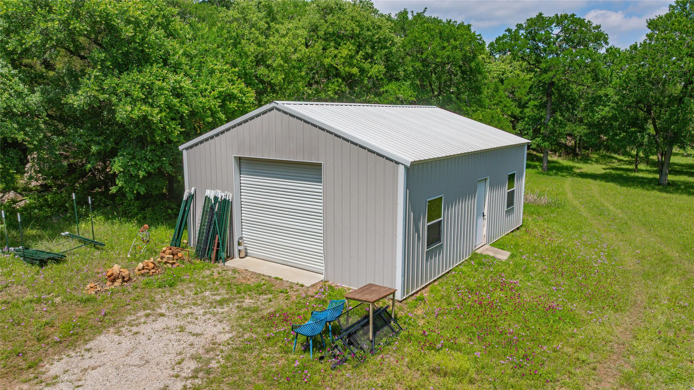 Single Family Residence For Sale in Palo Pinto County , 1525 N Bosley Road, Santo, Texas 76472, 4 Bedroom, 2 Bathroom, Garage spaces, 2,243 Sqft, built in 2024, Preowned, mls#21206367, Real Estate Agent in Santo, Homes For Sale in Palo Pinto county, Homes For Sale in Santo, Realtor in Santo Texas, Real Estate Brokerage Independent Realty Texas, Luminita Cordes Realtor