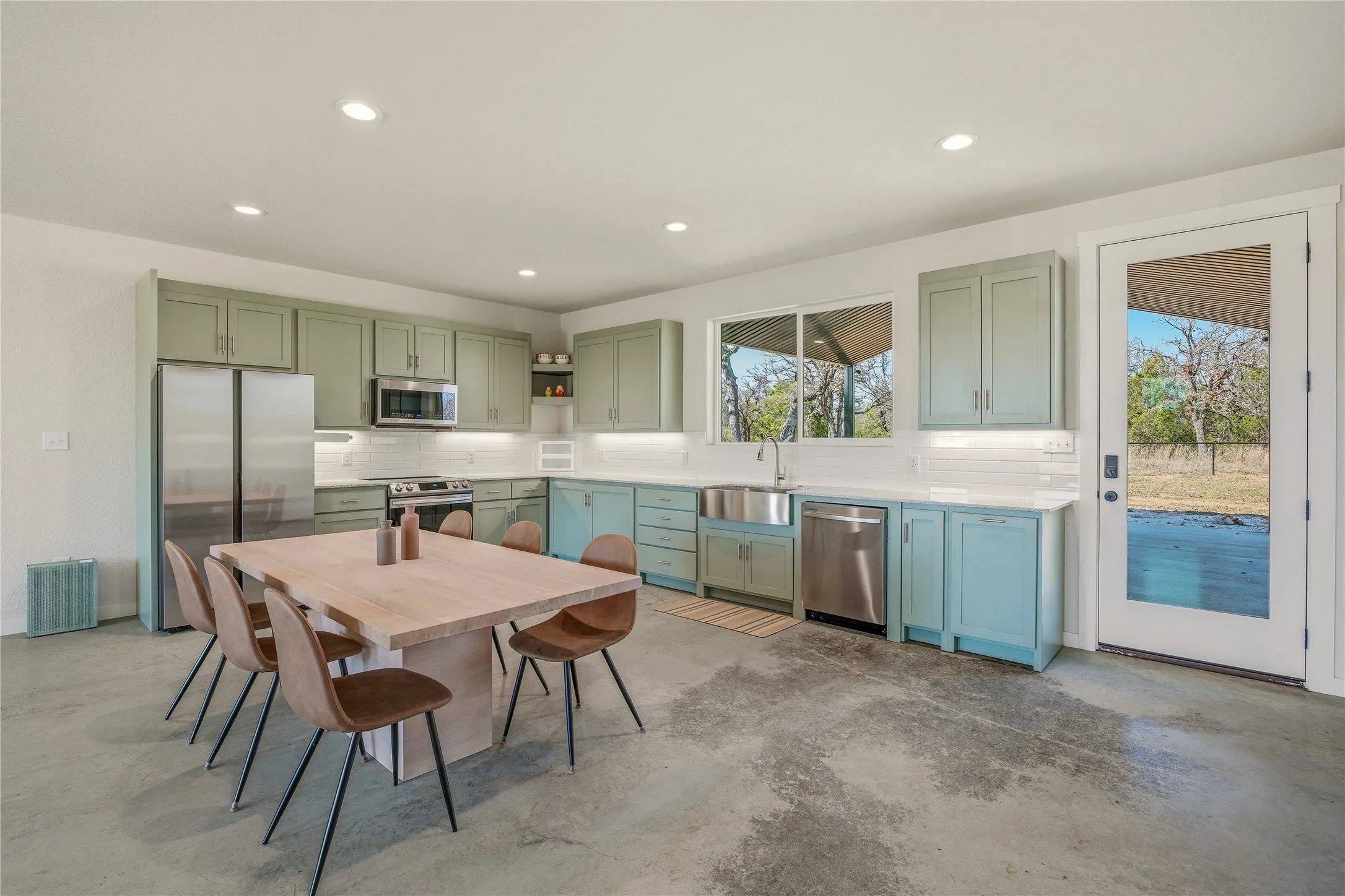 Single Family Residence For Sale in Palo Pinto County , 1525 N Bosley Road, Santo, Texas 76472, 4 Bedroom, 2 Bathroom, Garage spaces, 2,243 Sqft, built in 2024, Preowned, mls#21206367, Real Estate Agent in Santo, Homes For Sale in Palo Pinto county, Homes For Sale in Santo, Realtor in Santo Texas, Real Estate Brokerage Independent Realty Texas, Luminita Cordes Realtor