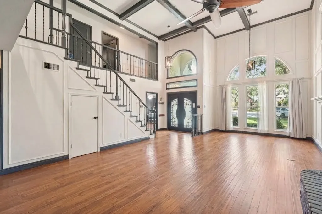 Living/Dining Room