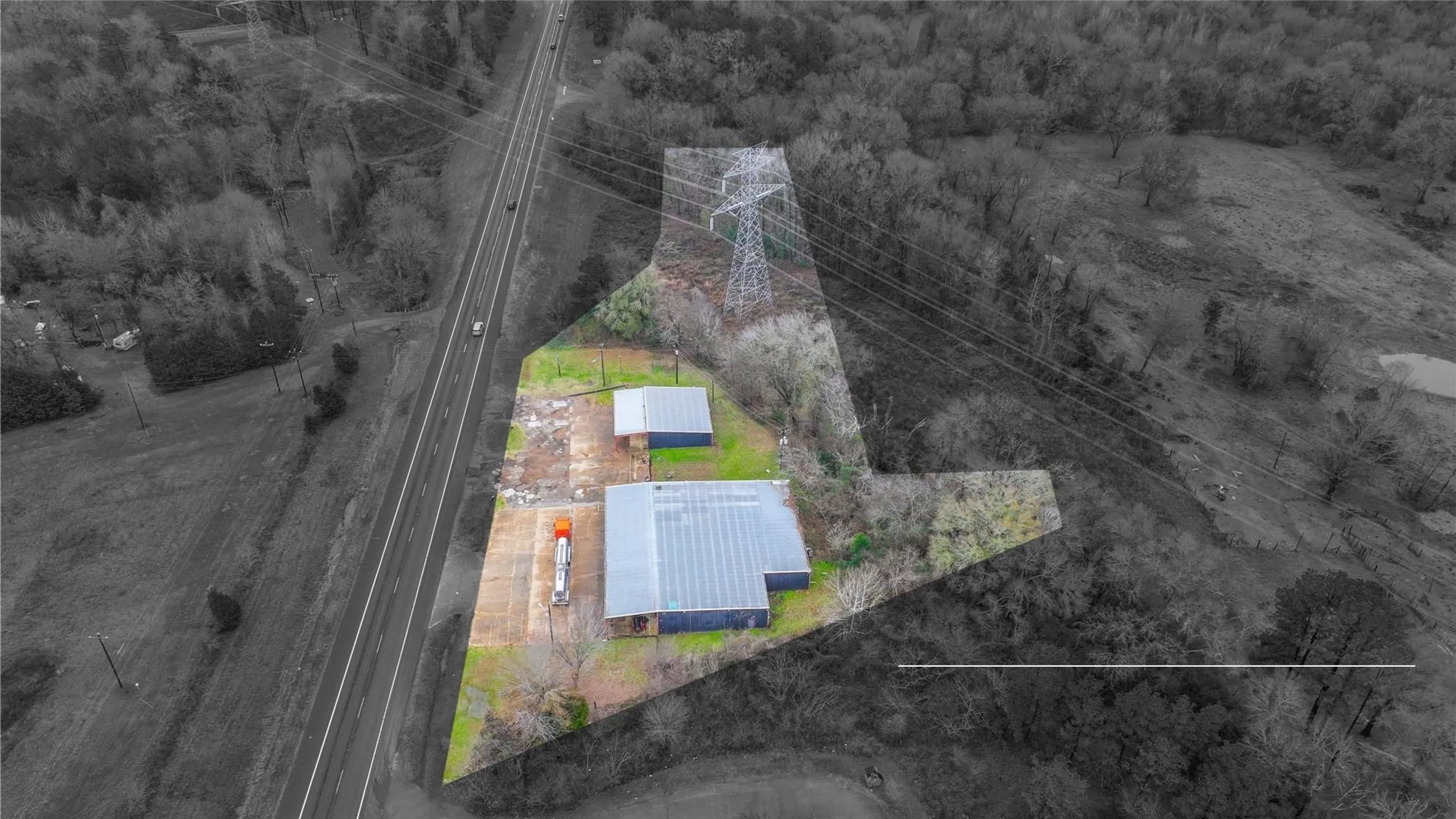 Retail For Sale in Cherokee County , 8841 US 175 Highway, Jacksonville, Texas 75766, 0, 0, Garage spaces, 8,000 Sqft, built in 2015, Preowned, Price $249,000, mls#21208054, Real Estate Agent in Jacksonville, Homes For Sale in Cherokee county, Homes For Sale in Jacksonville, Realtor in Jacksonville Texas, Real Estate Brokerage Independent Realty Texas, Luminita Cordes Realtor