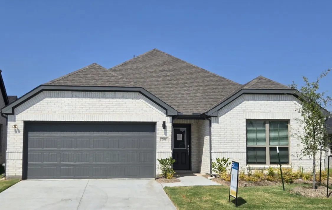 Single Family Residence For Sale in Collin County , 201 Bright Alcove Court, Lavon, Texas 75166, 3 Bedroom, 2 Bathroom, 2 Garage spaces, 2,002 Sqft, built in 2025, New Construction - Incomplete, mls#21208283, Real Estate Agent in Lavon, Homes For Sale in Collin county, Homes For Sale in Lavon, Realtor in Lavon Texas, Real Estate Brokerage Independent Realty Texas, Luminita Cordes Realtor