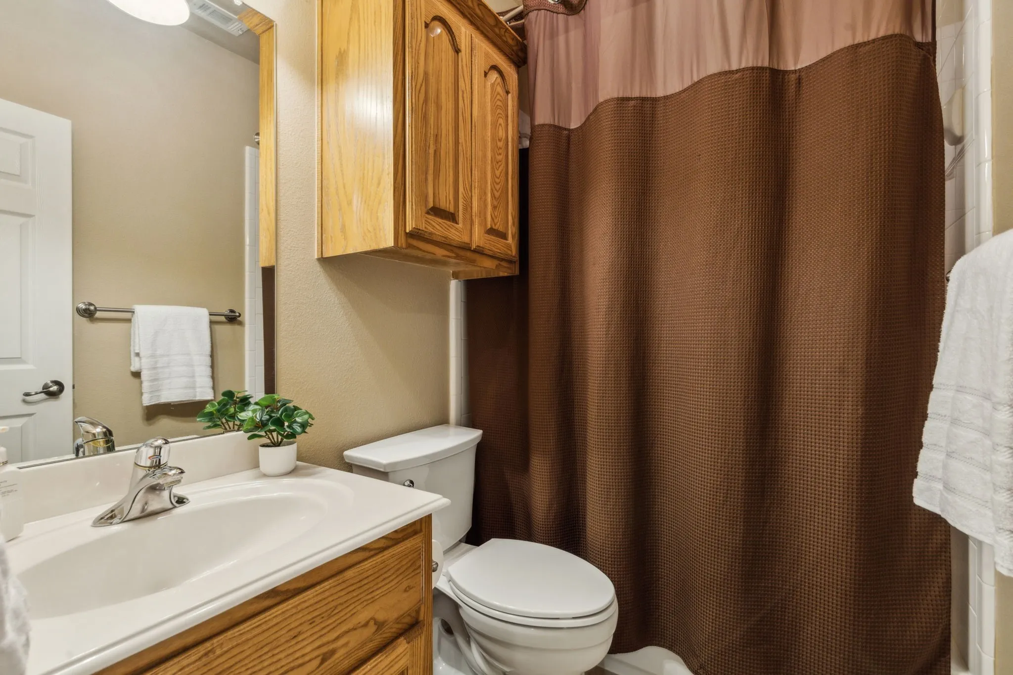 Bathroom upstairs