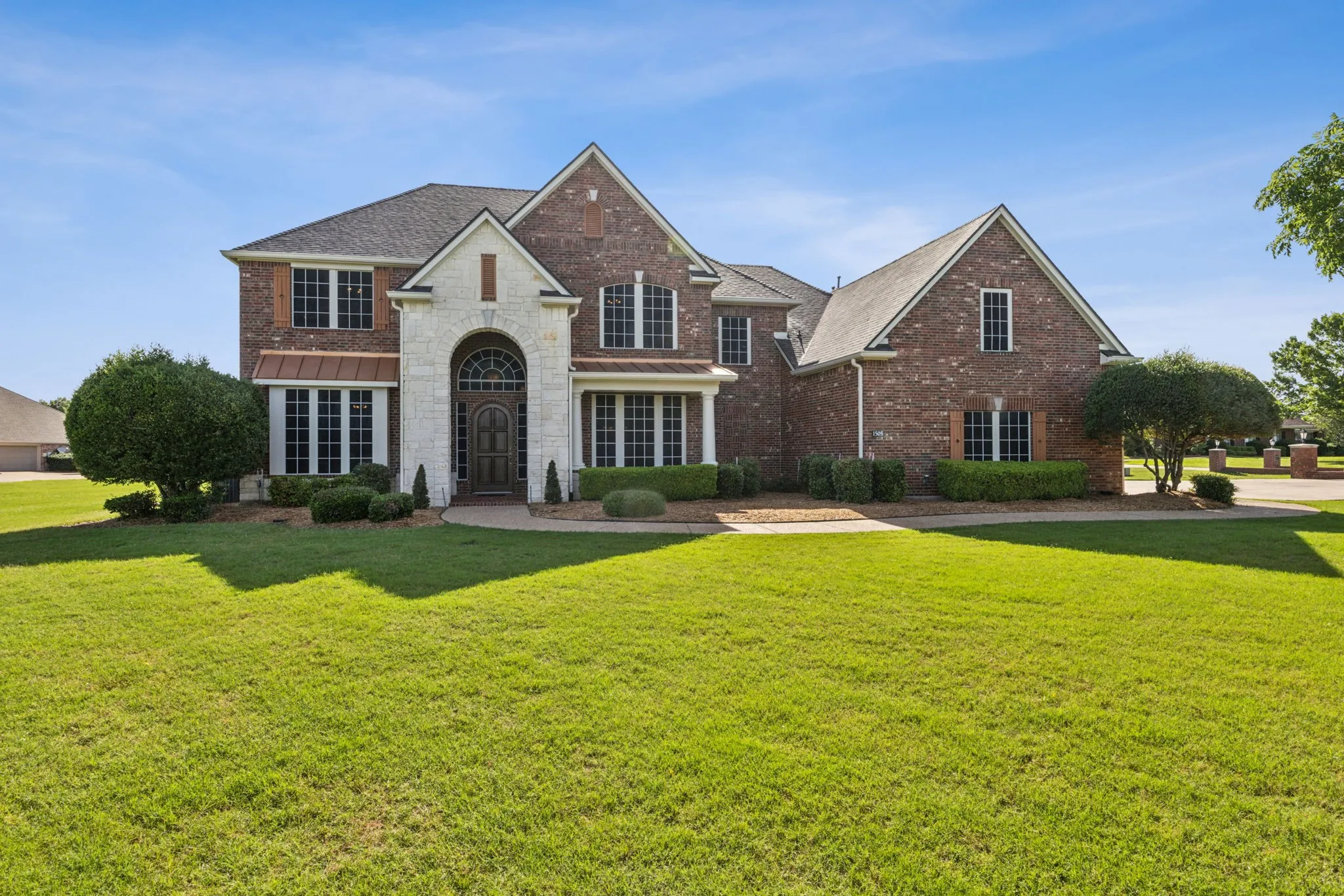 Welcome to 1505 Barton Creek Court