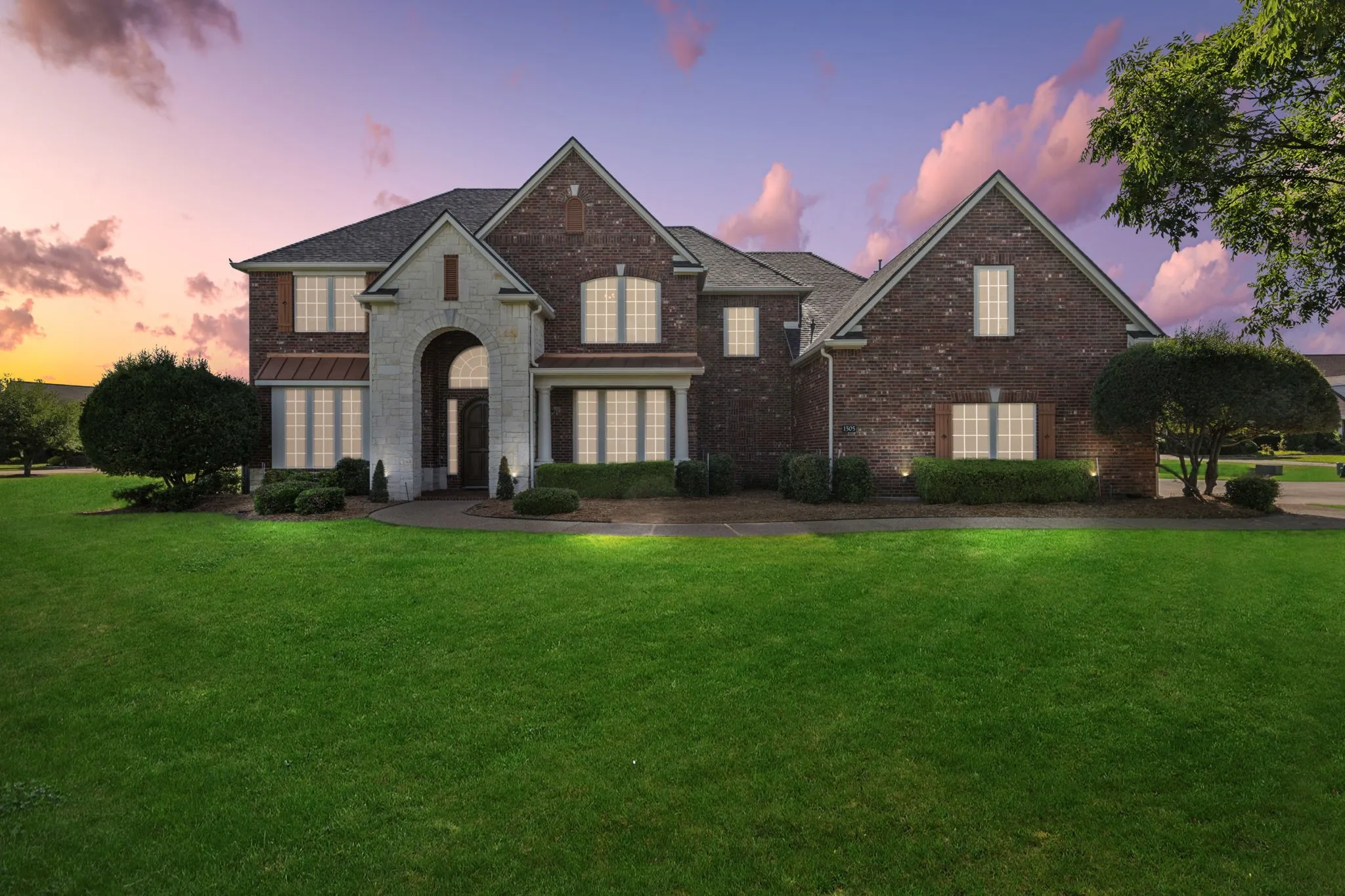 Single Family Residence For Sale in Collin County , 1505 Barton Creek Court, Lucas, Texas 75002, 5 Bedroom, 5 Bathroom, 3 Garage spaces, 5,522 Sqft, built in 2005, Preowned, mls#21204779, Real Estate Agent in Lucas, Homes For Sale in Collin county, Homes For Sale in Lucas, Realtor in Lucas Texas, Real Estate Brokerage Independent Realty Texas, Luminita Cordes Realtor