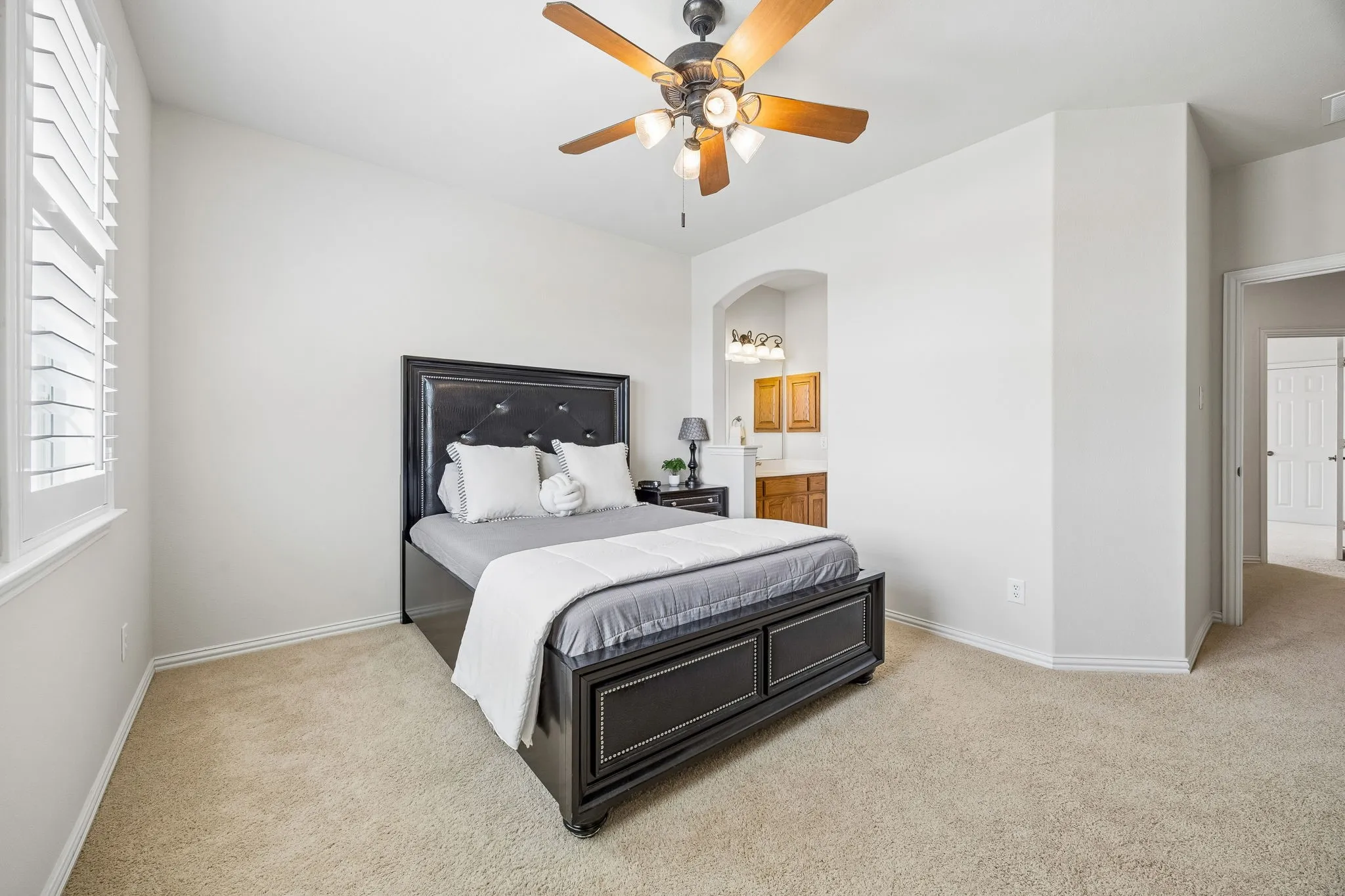 Secondary Bedroom 4 of 4