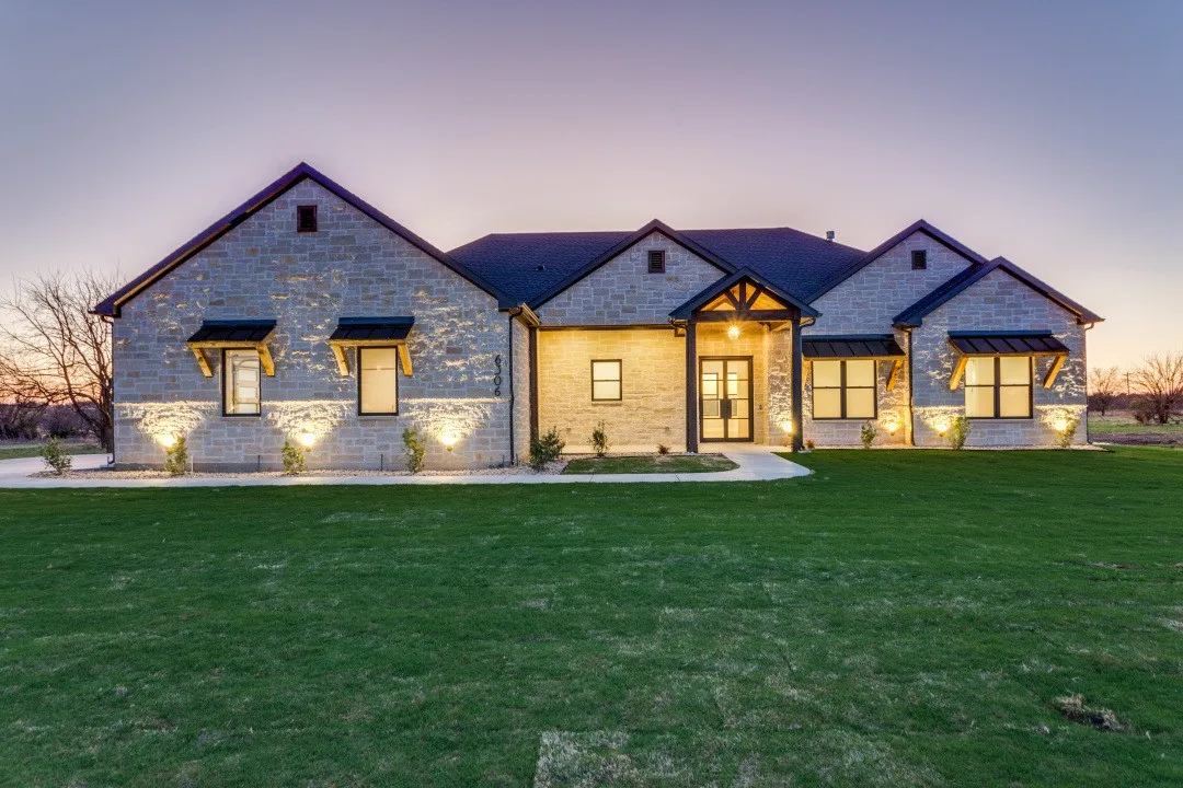 Single Family Residence For Sale in Johnson County , 6306 Starlight Ranch Road, Godley, Texas 76044, 4 Bedroom, 4 Bathroom, 3 Garage spaces, 2,768 Sqft, built in 2026, New Construction - Complete, mls#21199486, Real Estate Agent in Godley, Homes For Sale in Johnson county, Homes For Sale in Godley, Realtor in Godley Texas, Real Estate Brokerage Independent Realty Texas, Luminita Cordes Realtor