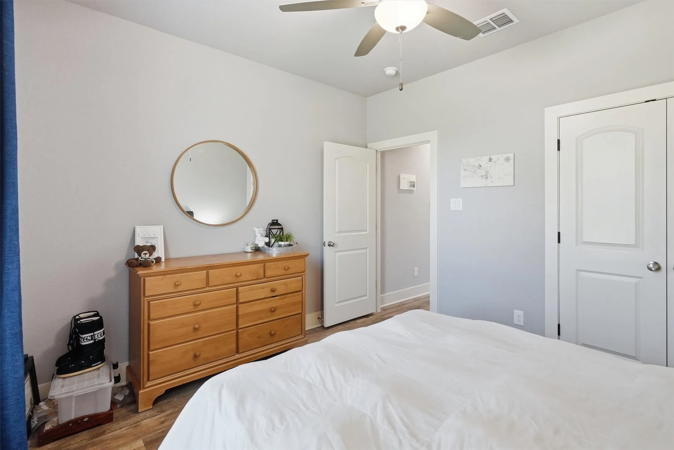 Single Family Residence For Sale in Hood County , 4004 Gallivant Drive, Granbury, Texas 76049, 3 Bedroom, 2 Bathroom, 2 Garage spaces, 1,610 Sqft, built in 2021, Preowned, mls#21191526, Real Estate Agent in Granbury, Homes For Sale in Hood county, Homes For Sale in Granbury, Realtor in Granbury Texas, Real Estate Brokerage Independent Realty Texas, Luminita Cordes Realtor