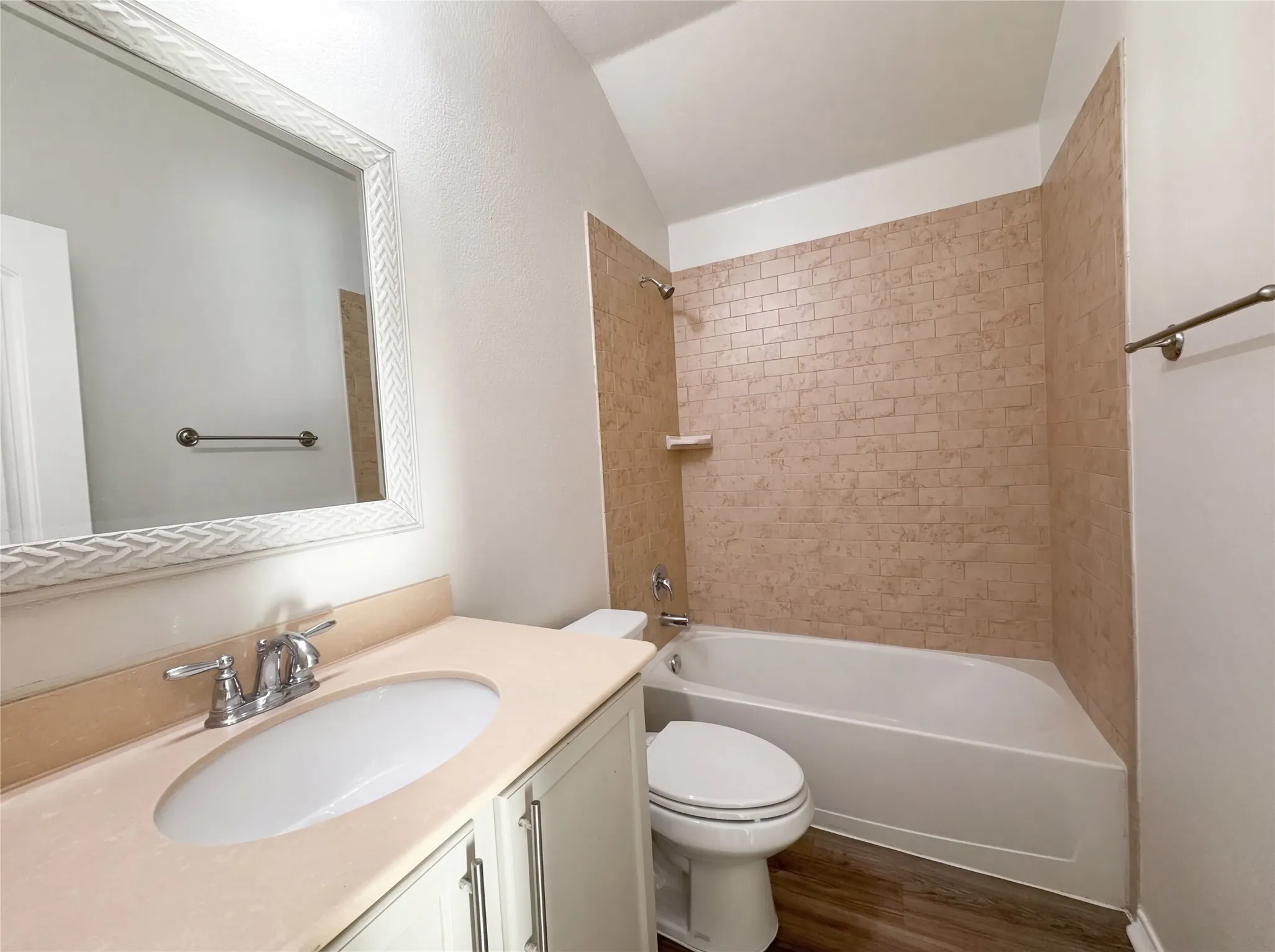 Single Family Residence For Sale in Denton County , 5591 Coventry Drive, Prosper, Texas 75078, 4 Bedroom, 2 Bathroom, 2 Garage spaces, 1,840 Sqft, built in 2014, Preowned, mls#21208393, Real Estate Agent in Prosper, Homes For Sale in Denton county, Homes For Sale in Prosper, Realtor in Prosper Texas, Real Estate Brokerage Independent Realty Texas, Luminita Cordes Realtor