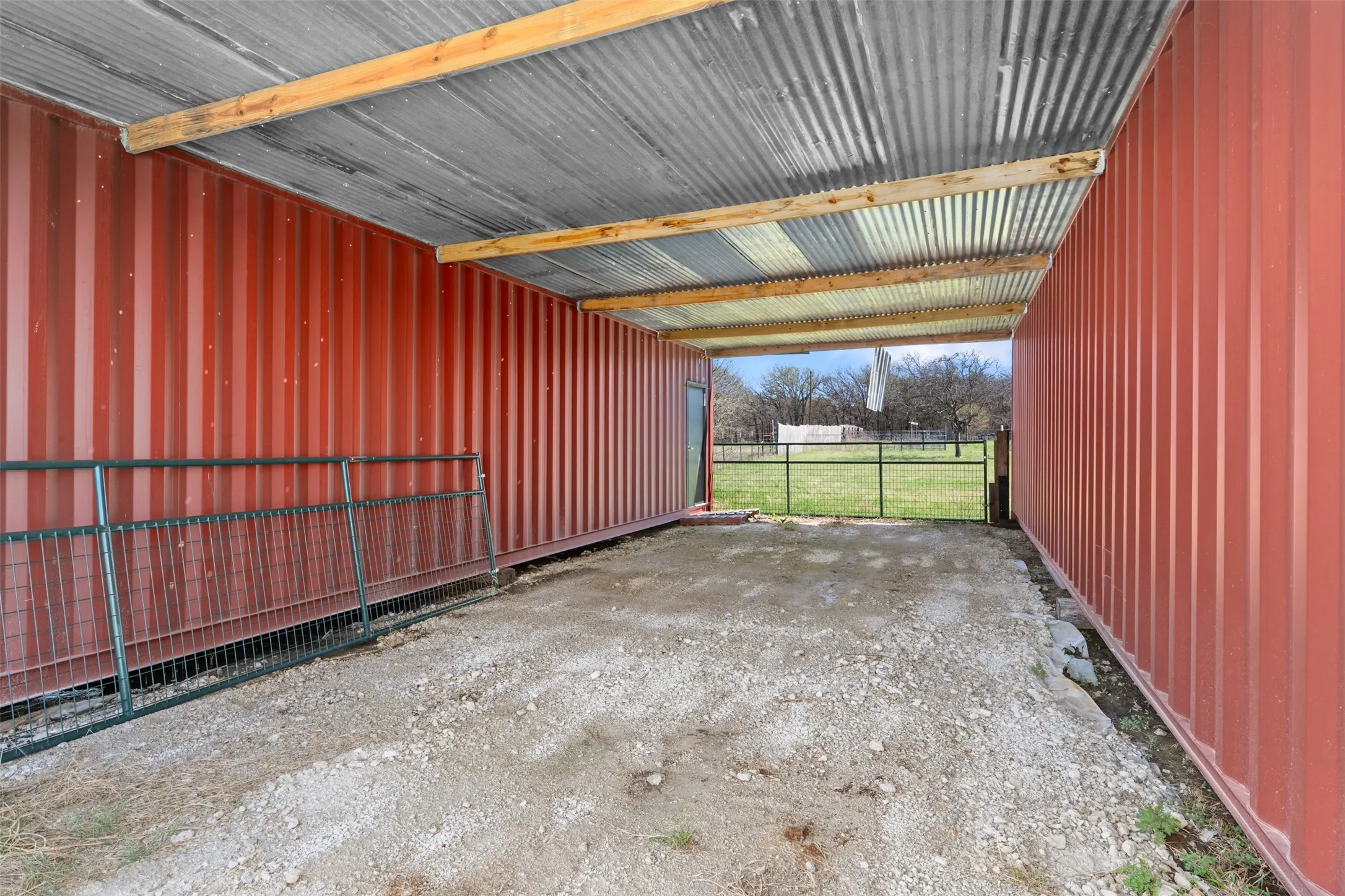 Functional outdoor workspace and storage on acreage in Whitney TX