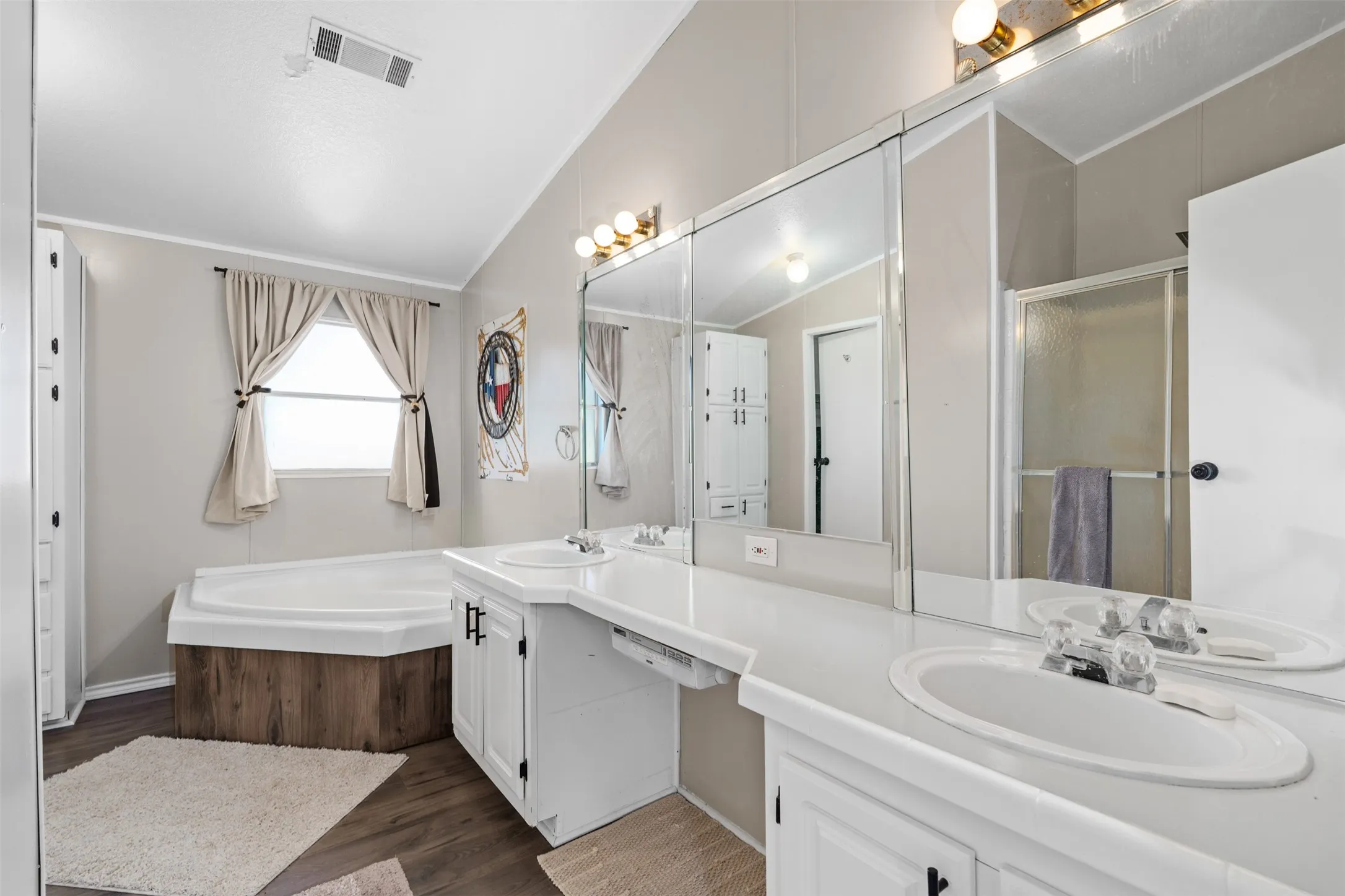 Clean and refreshed bathroom with fresh paint in Whitney TX property