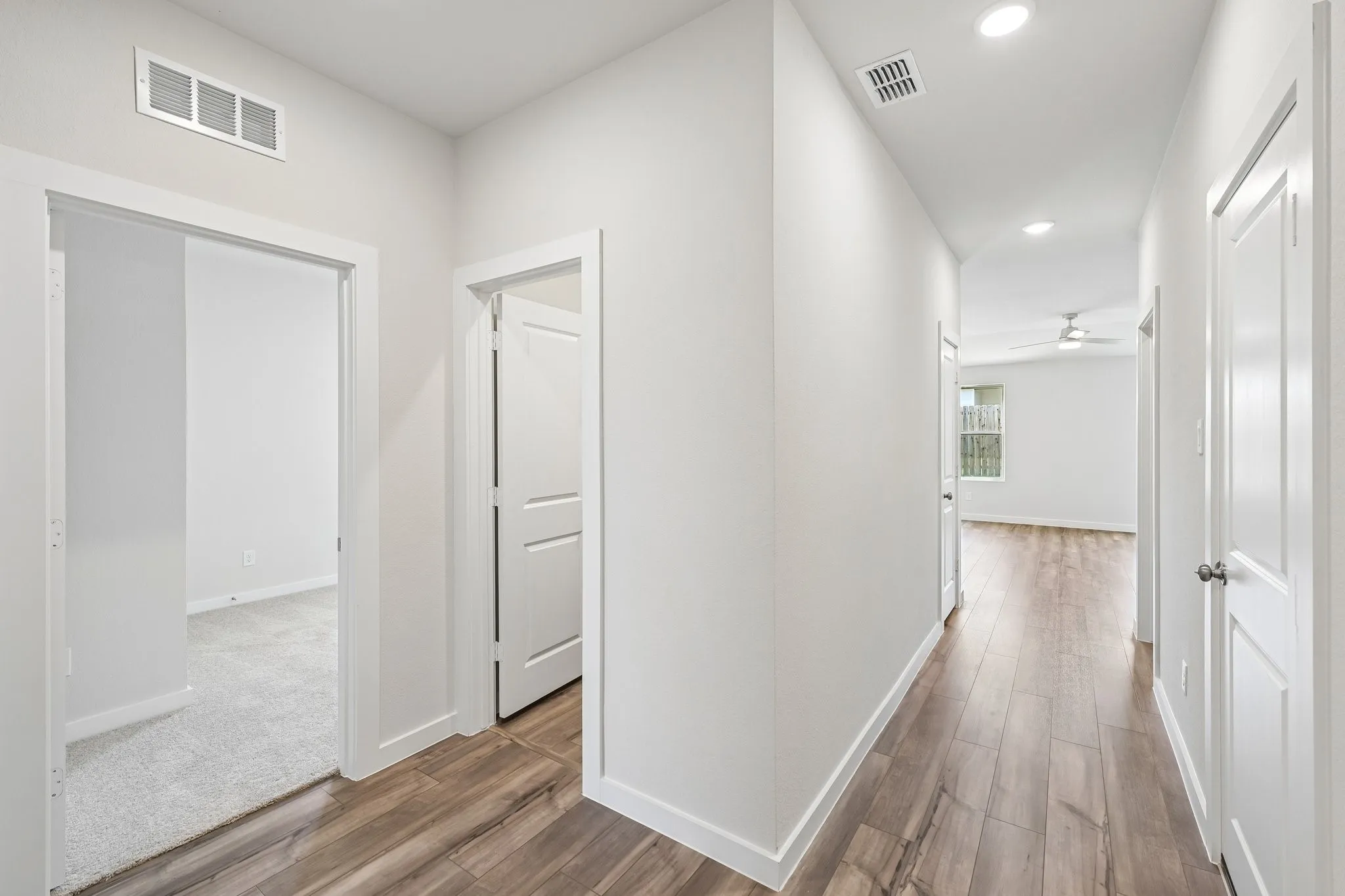 Single Family Residence For Sale in Johnson County , 117 Annabelle Street, Cleburne, Texas 76031, 3 Bedroom, 2 Bathroom, 2 Garage spaces, 1,290 Sqft, built in 2026, New Construction - Incomplete, mls#21208469, Real Estate Agent in Cleburne, Homes For Sale in Johnson county, Homes For Sale in Cleburne, Realtor in Cleburne Texas, Real Estate Brokerage Independent Realty Texas, Luminita Cordes Realtor