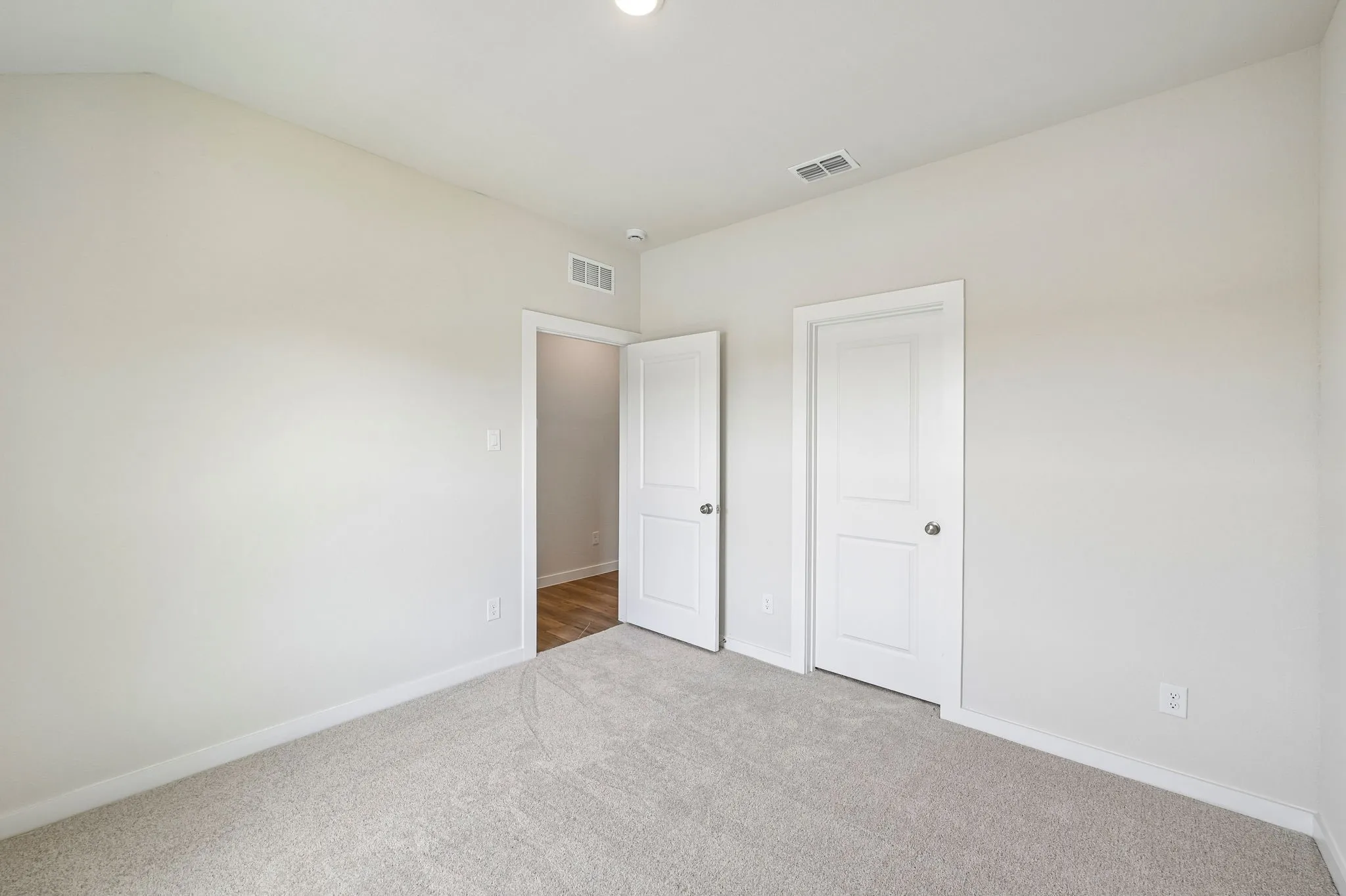 Single Family Residence For Sale in Johnson County , 119 Annabelle Street, Cleburne, Texas 76031, 3 Bedroom, 2 Bathroom, 2 Garage spaces, 1,803 Sqft, built in 2026, New Construction - Incomplete, mls#21208474, Real Estate Agent in Cleburne, Homes For Sale in Johnson county, Homes For Sale in Cleburne, Realtor in Cleburne Texas, Real Estate Brokerage Independent Realty Texas, Luminita Cordes Realtor