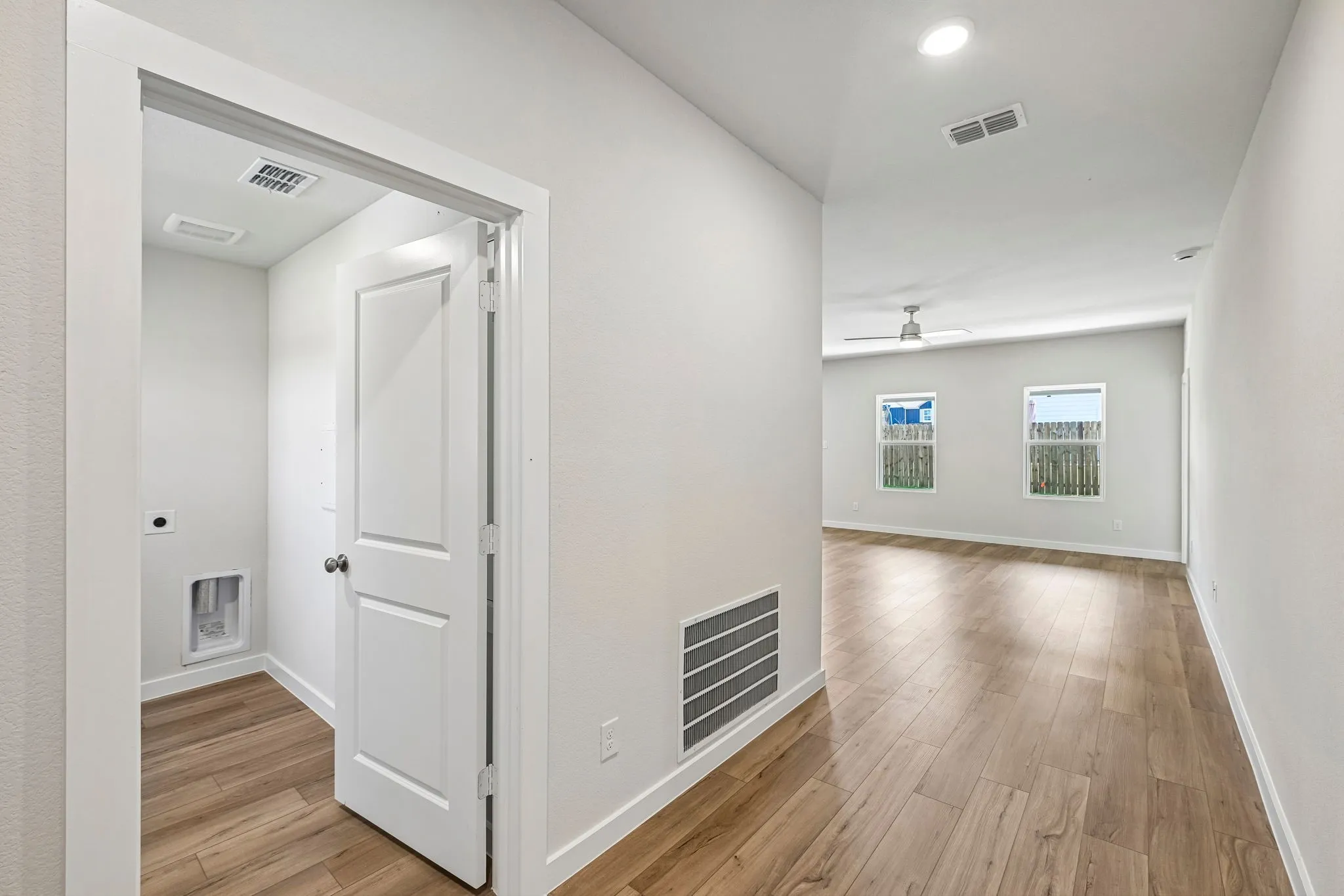 Single Family Residence For Sale in Johnson County , 119 Annabelle Street, Cleburne, Texas 76031, 3 Bedroom, 2 Bathroom, 2 Garage spaces, 1,803 Sqft, built in 2026, New Construction - Incomplete, mls#21208474, Real Estate Agent in Cleburne, Homes For Sale in Johnson county, Homes For Sale in Cleburne, Realtor in Cleburne Texas, Real Estate Brokerage Independent Realty Texas, Luminita Cordes Realtor