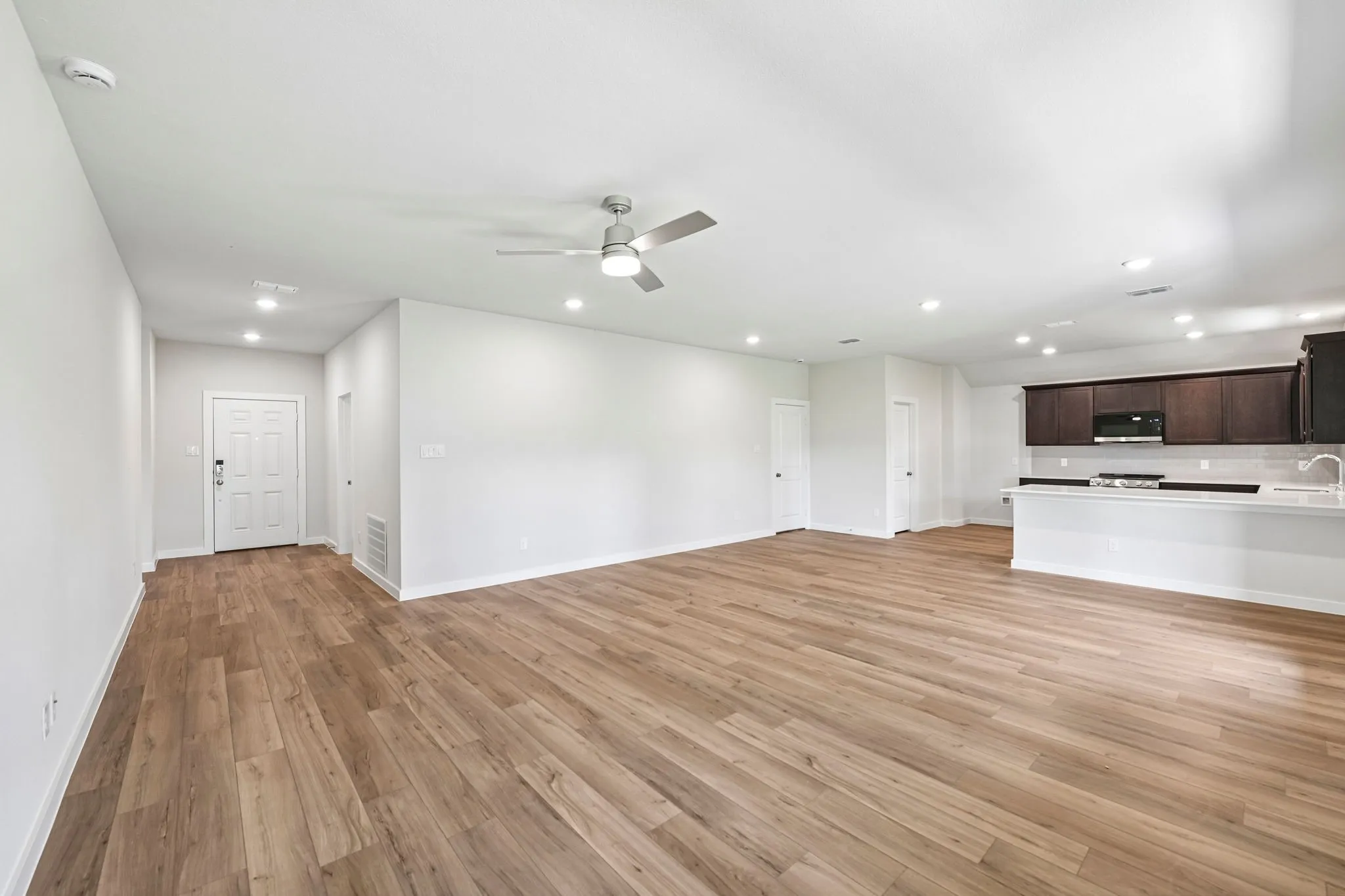 Single Family Residence For Sale in Johnson County , 119 Annabelle Street, Cleburne, Texas 76031, 3 Bedroom, 2 Bathroom, 2 Garage spaces, 1,803 Sqft, built in 2026, New Construction - Incomplete, mls#21208474, Real Estate Agent in Cleburne, Homes For Sale in Johnson county, Homes For Sale in Cleburne, Realtor in Cleburne Texas, Real Estate Brokerage Independent Realty Texas, Luminita Cordes Realtor