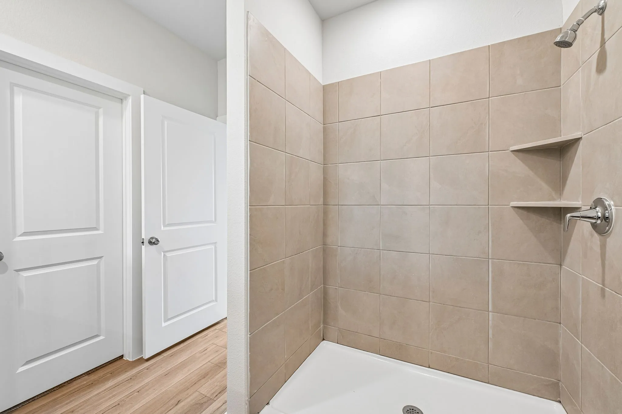 Single Family Residence For Sale in Johnson County , 119 Annabelle Street, Cleburne, Texas 76031, 3 Bedroom, 2 Bathroom, 2 Garage spaces, 1,803 Sqft, built in 2026, New Construction - Incomplete, mls#21208474, Real Estate Agent in Cleburne, Homes For Sale in Johnson county, Homes For Sale in Cleburne, Realtor in Cleburne Texas, Real Estate Brokerage Independent Realty Texas, Luminita Cordes Realtor