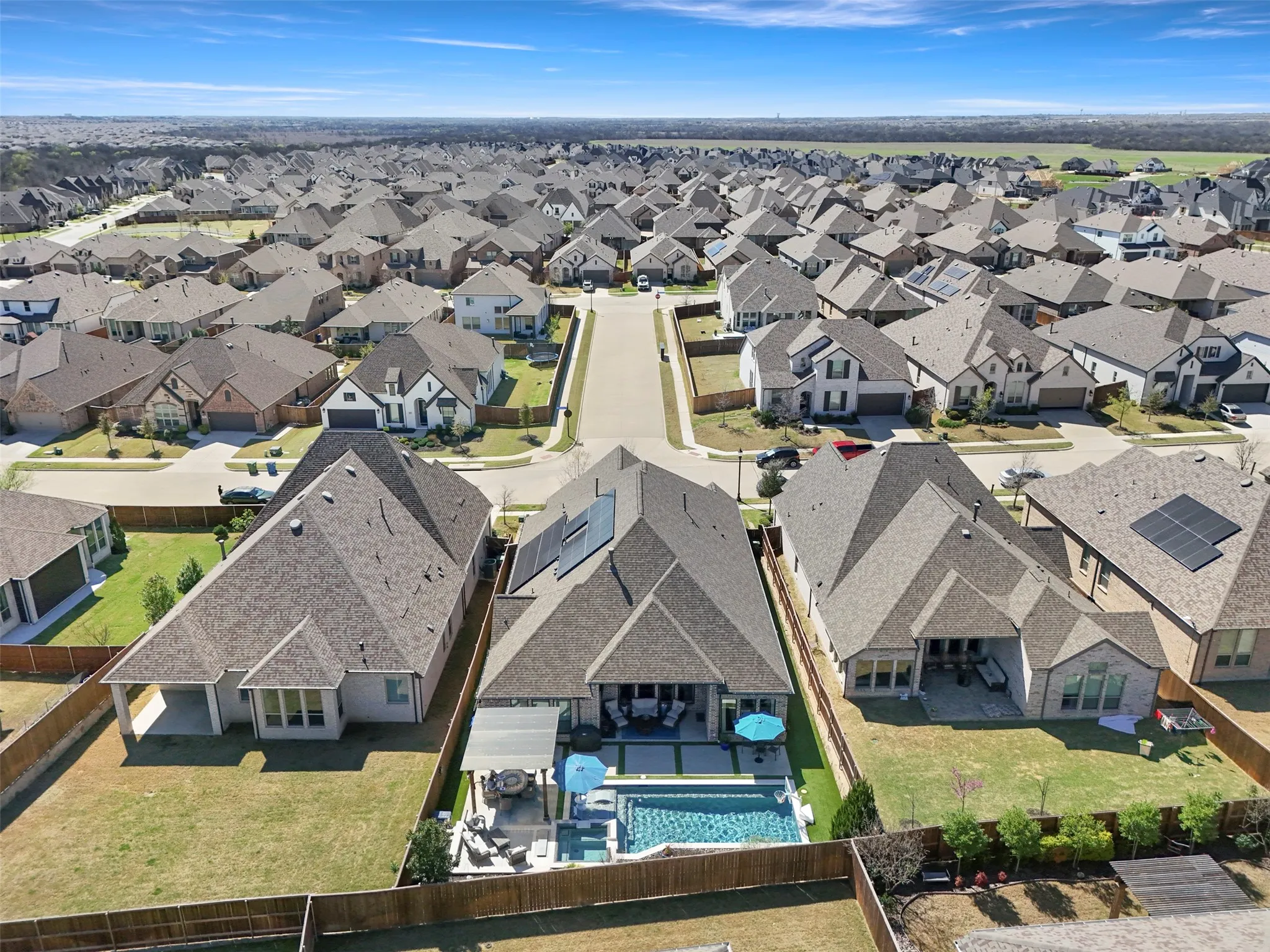 Single Family Residence For Sale in Denton County , 4028 Palomino Road, Aubrey, Texas 76227, 4 Bedroom, 3 Bathroom, 3 Garage spaces, 3,223 Sqft, built in 2020, mls#21207161, Real Estate Agent in Aubrey, Homes For Sale in Denton county, Homes For Sale in Aubrey, Realtor in Aubrey Texas, Real Estate Brokerage Independent Realty Texas, Luminita Cordes Realtor