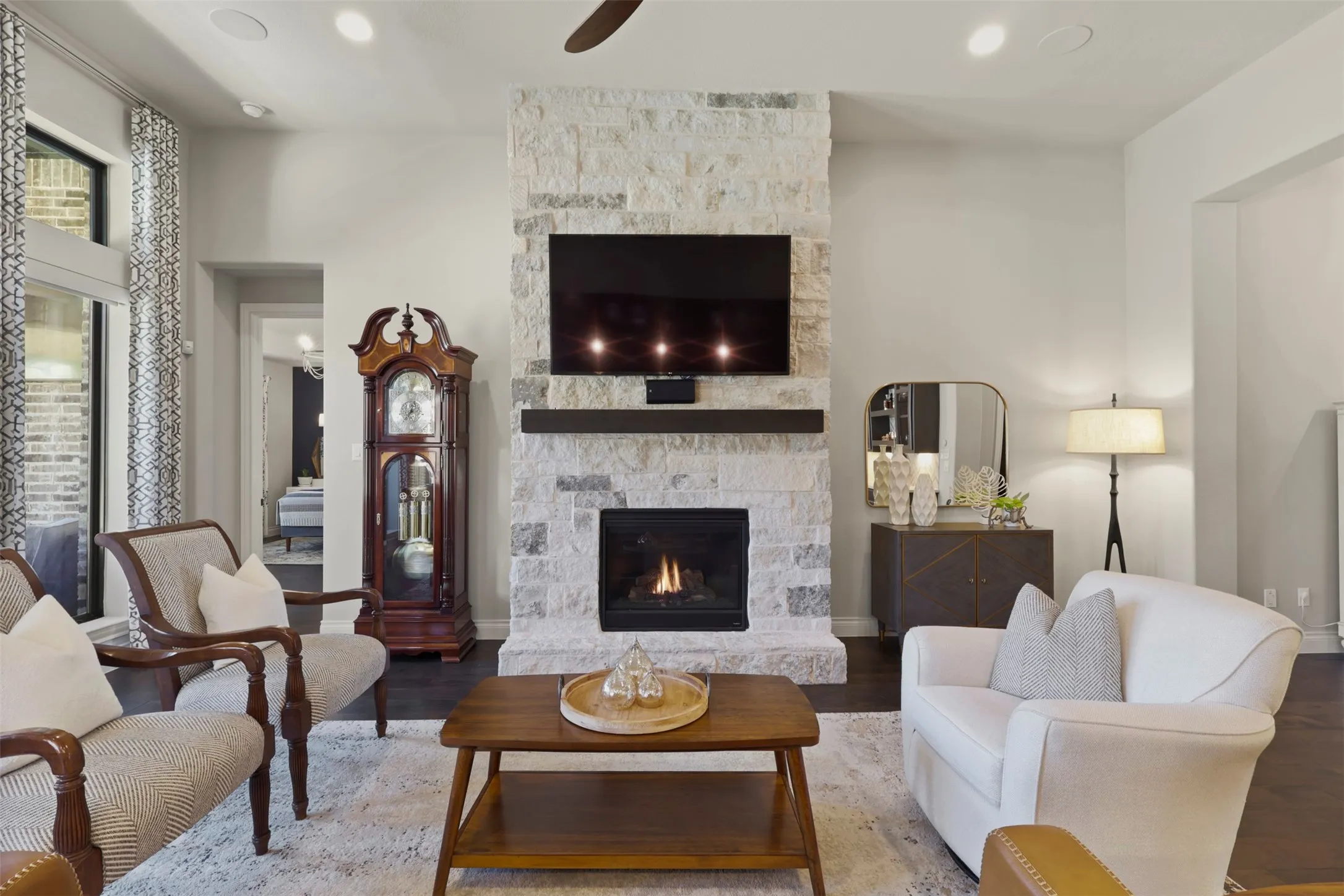 Single Family Residence For Sale in Denton County , 4028 Palomino Road, Aubrey, Texas 76227, 4 Bedroom, 3 Bathroom, 3 Garage spaces, 3,223 Sqft, built in 2020, mls#21207161, Real Estate Agent in Aubrey, Homes For Sale in Denton county, Homes For Sale in Aubrey, Realtor in Aubrey Texas, Real Estate Brokerage Independent Realty Texas, Luminita Cordes Realtor