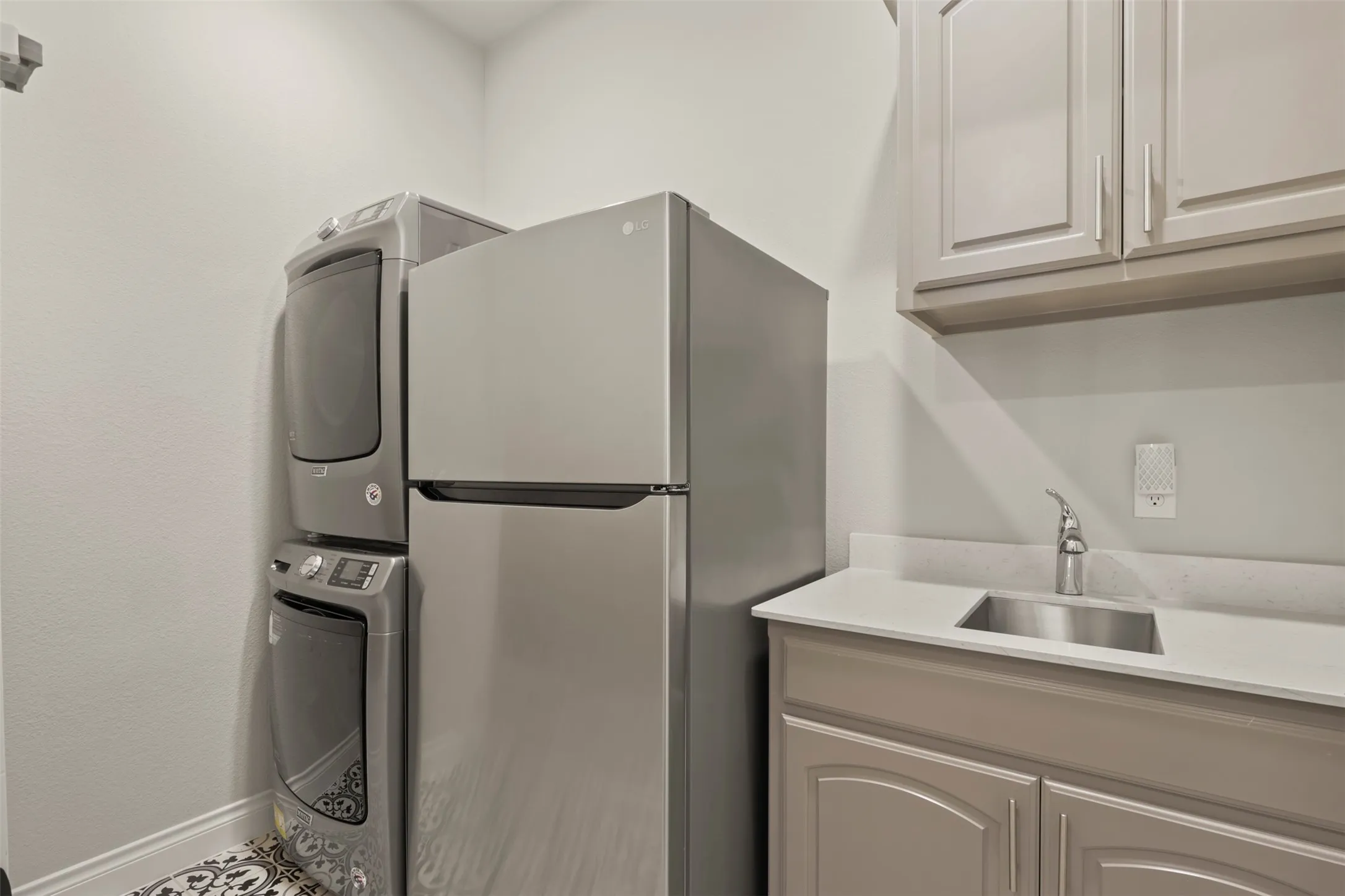 Single Family Residence For Sale in Denton County , 4028 Palomino Road, Aubrey, Texas 76227, 4 Bedroom, 3 Bathroom, 3 Garage spaces, 3,223 Sqft, built in 2020, mls#21207161, Real Estate Agent in Aubrey, Homes For Sale in Denton county, Homes For Sale in Aubrey, Realtor in Aubrey Texas, Real Estate Brokerage Independent Realty Texas, Luminita Cordes Realtor
